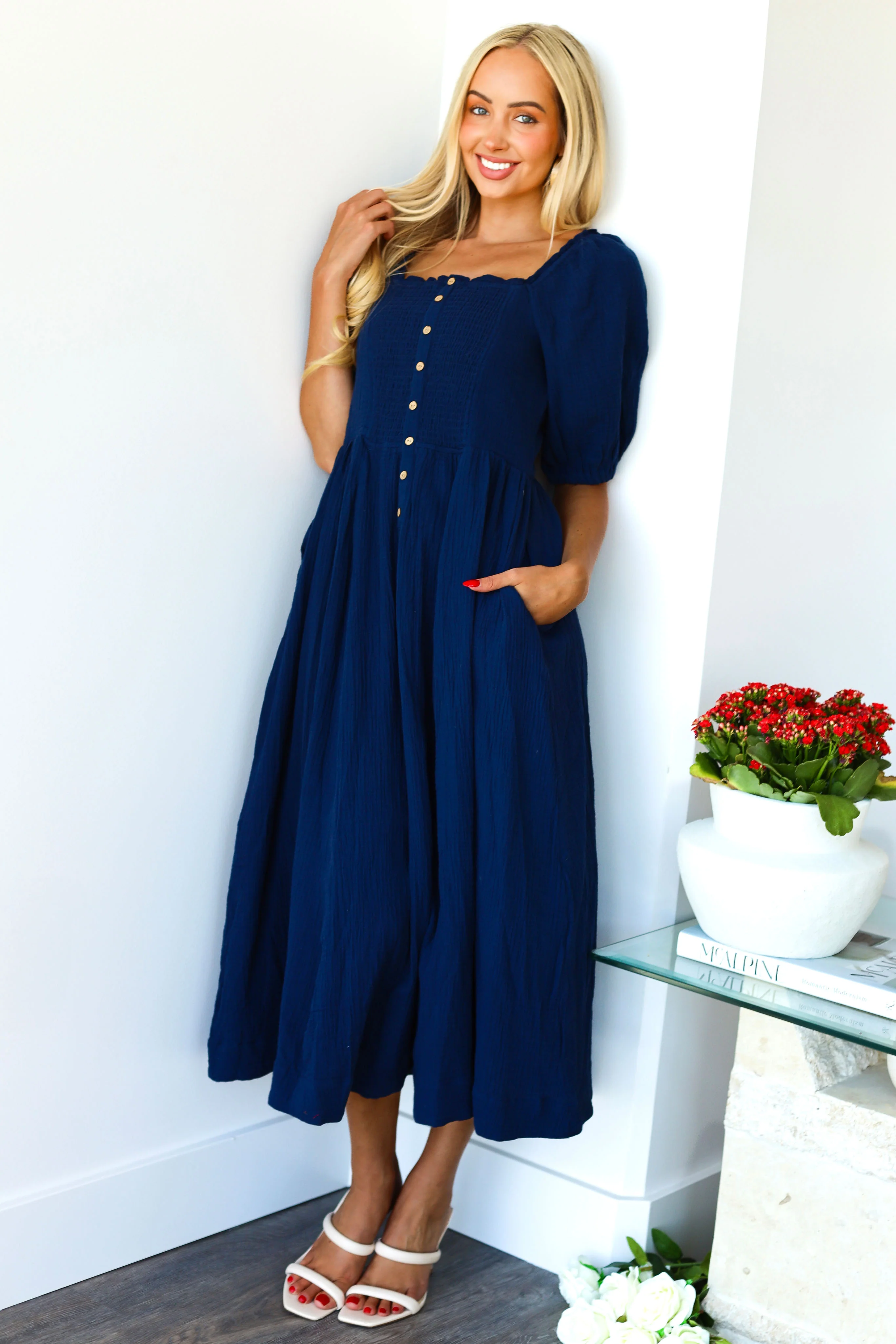 The Lylie Navy Dresses - XNAUWBI