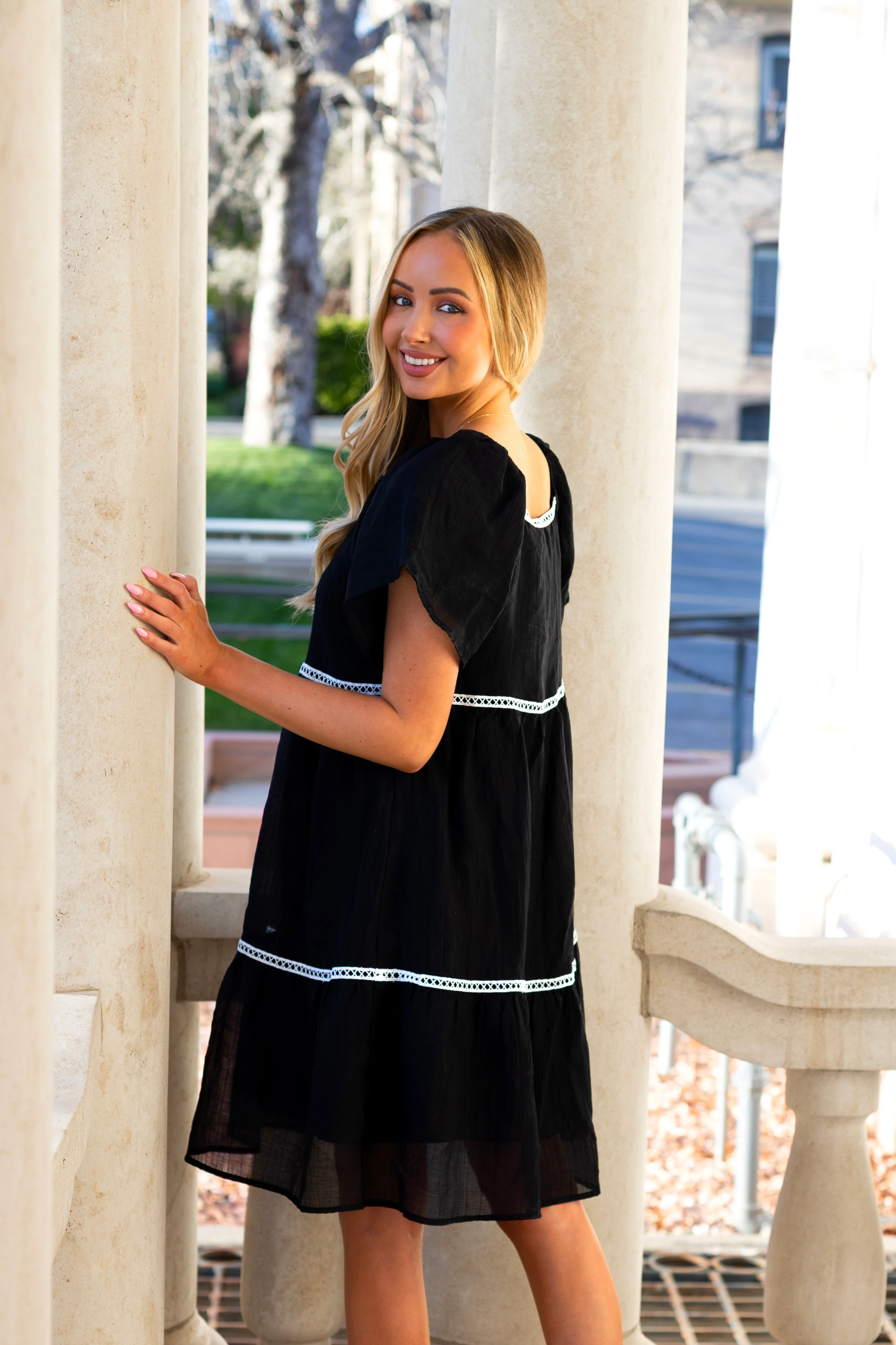 The Atlas Black Dresses - XNAUWBI