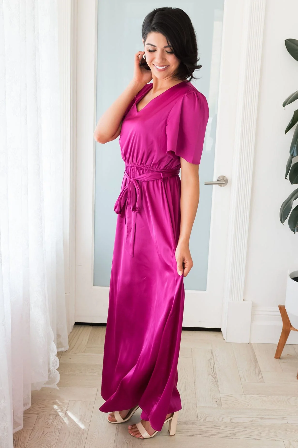 The Mathilda Magenta Lustre Shiny Satin Dresses - XNAUWBI