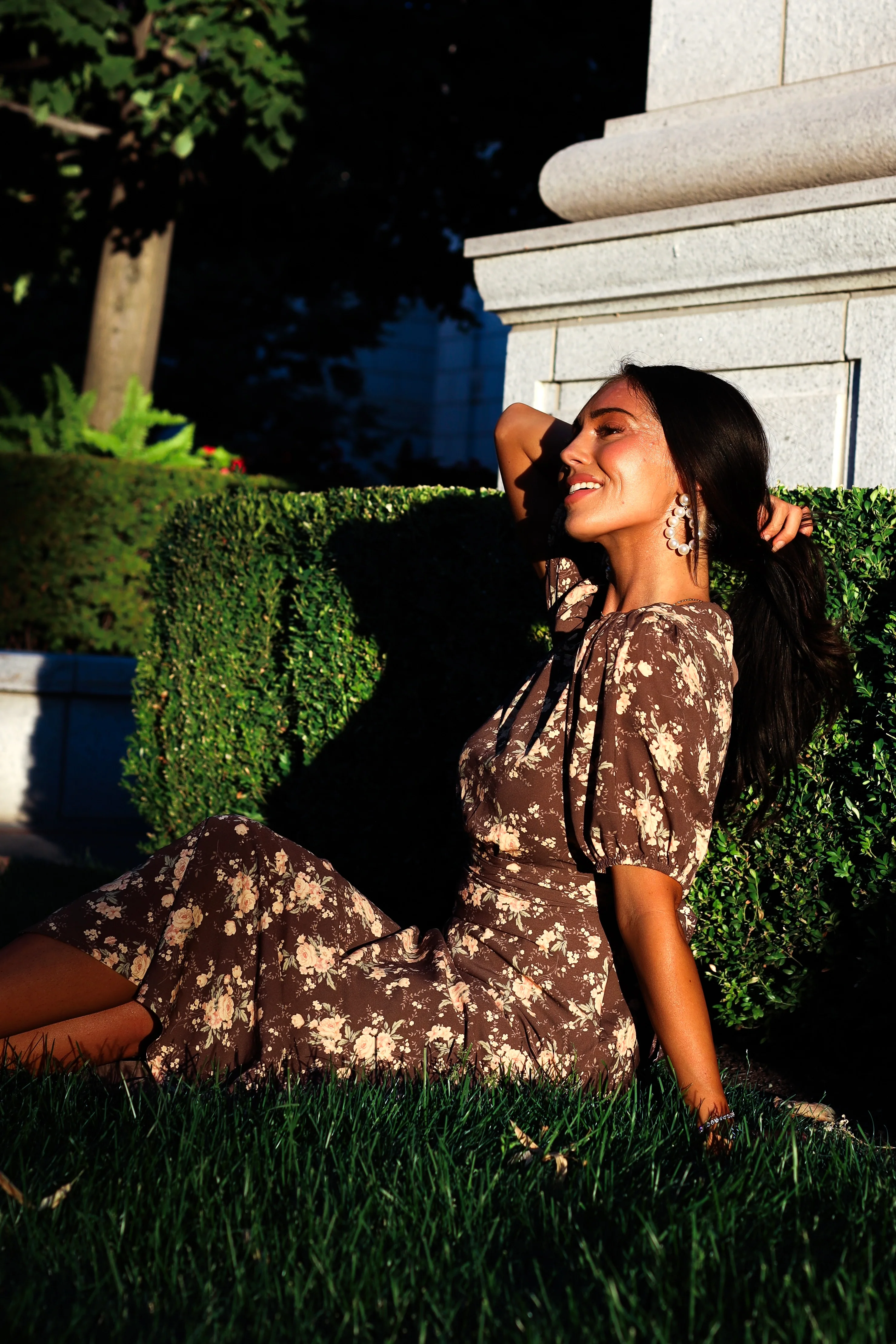 The Andee Mocha with Peach Floral Dresses - XNAUWBI