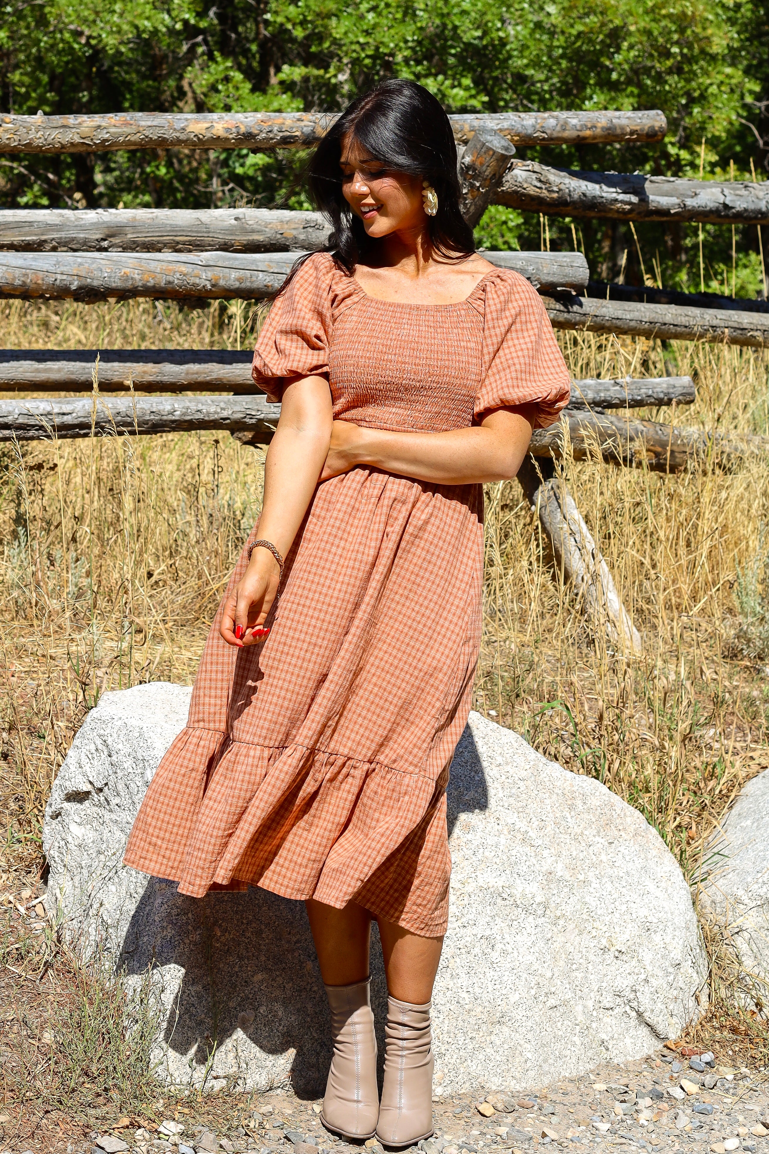 The Azra Light/Dark Clay Gingham Dresses - XNAUWBI