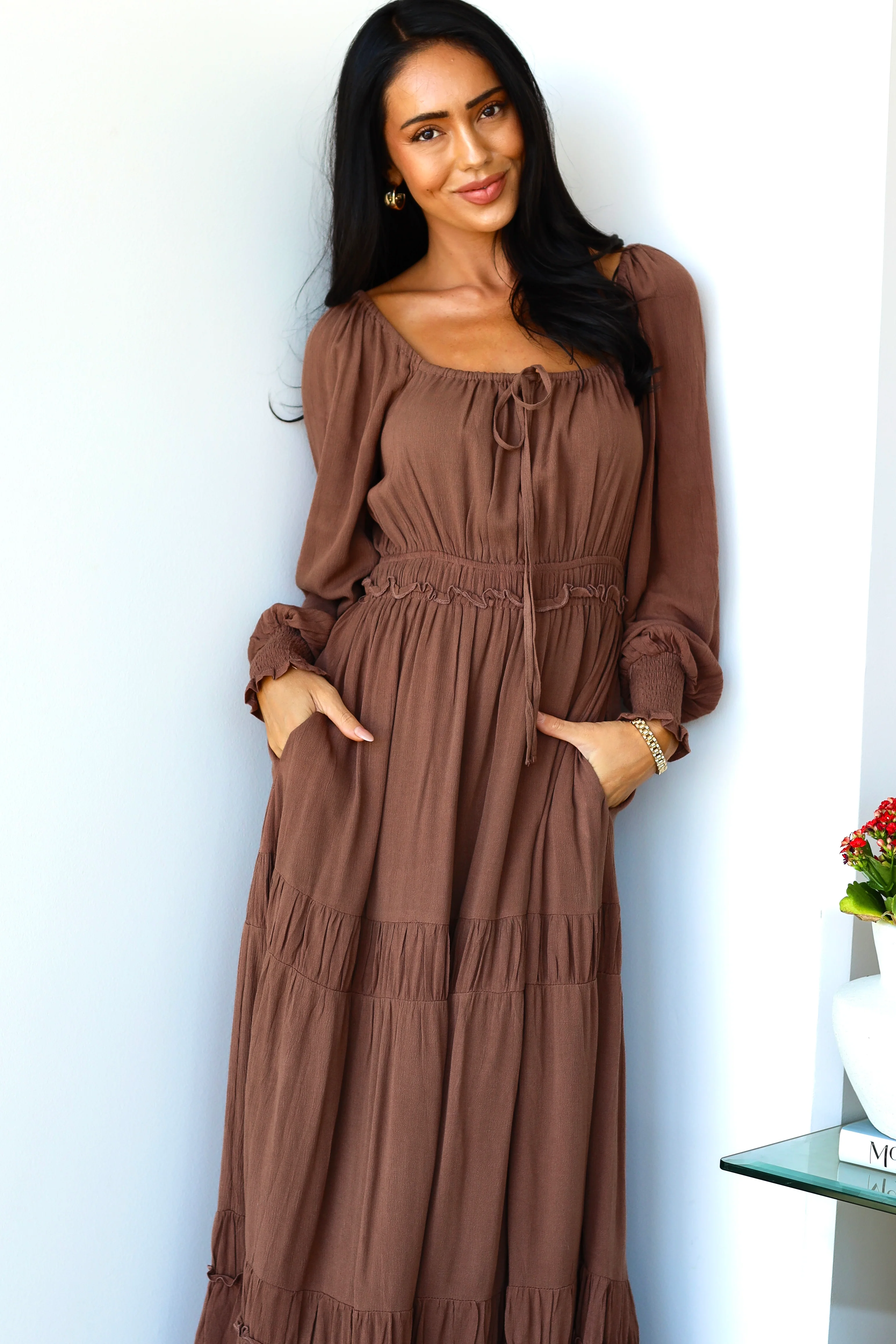 The Amalie Mocha Mousse Dresses - XNAUWBI
