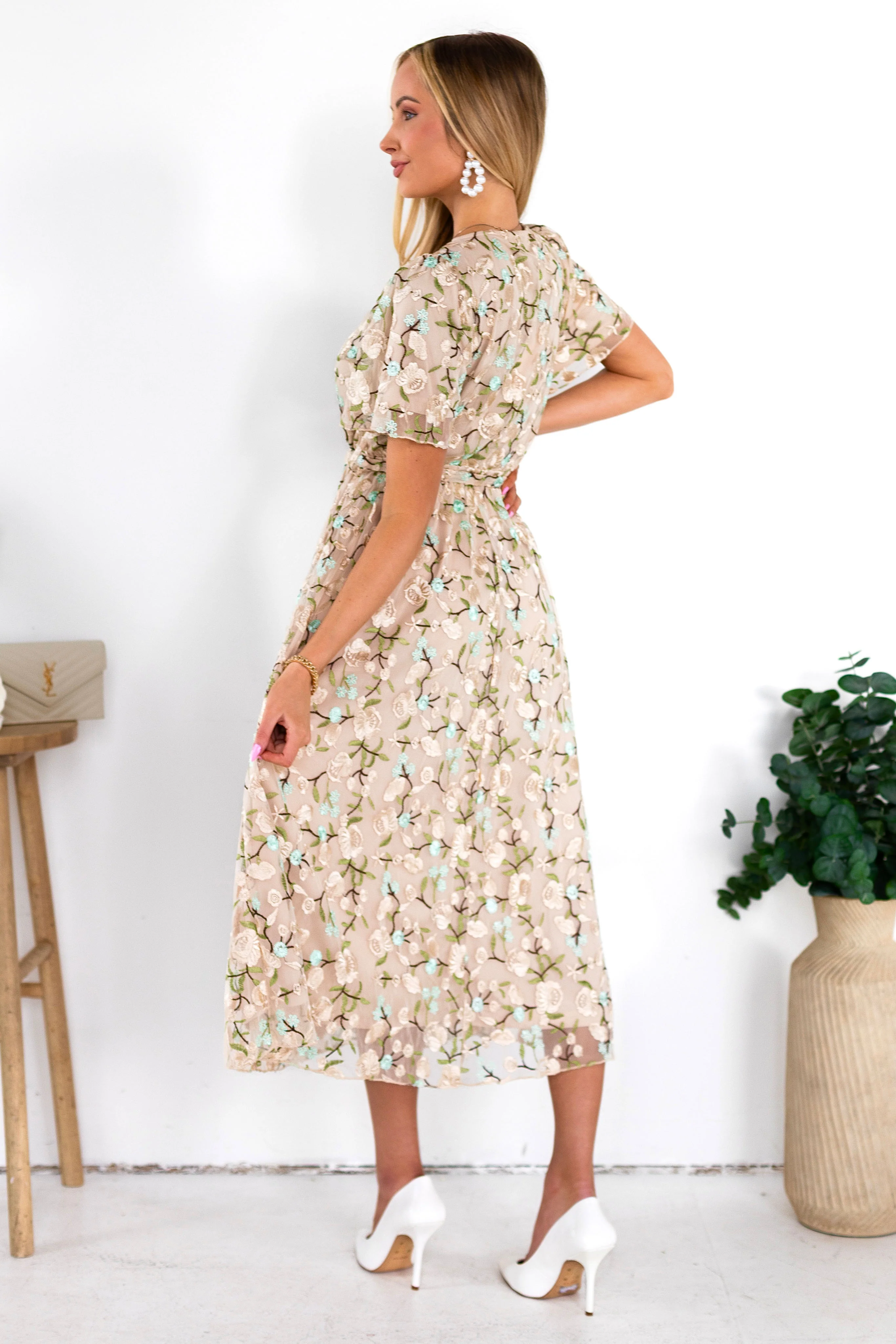 The Qwincey Light Taupe/Mint Dresses - XNAUWBI