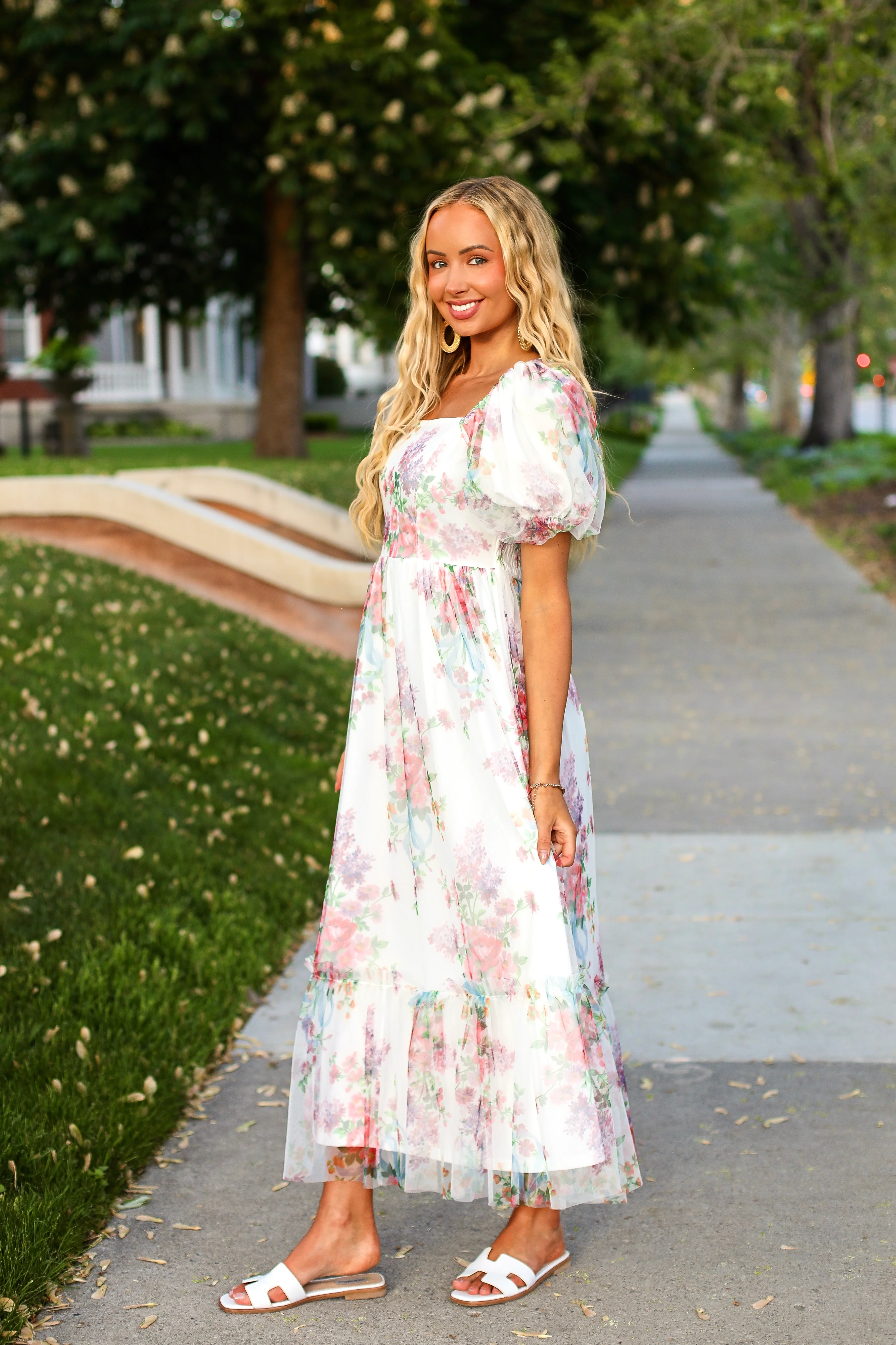 The Ehlanna Ivory/Floral Tulle Overlay Dresses - XNAUWBI