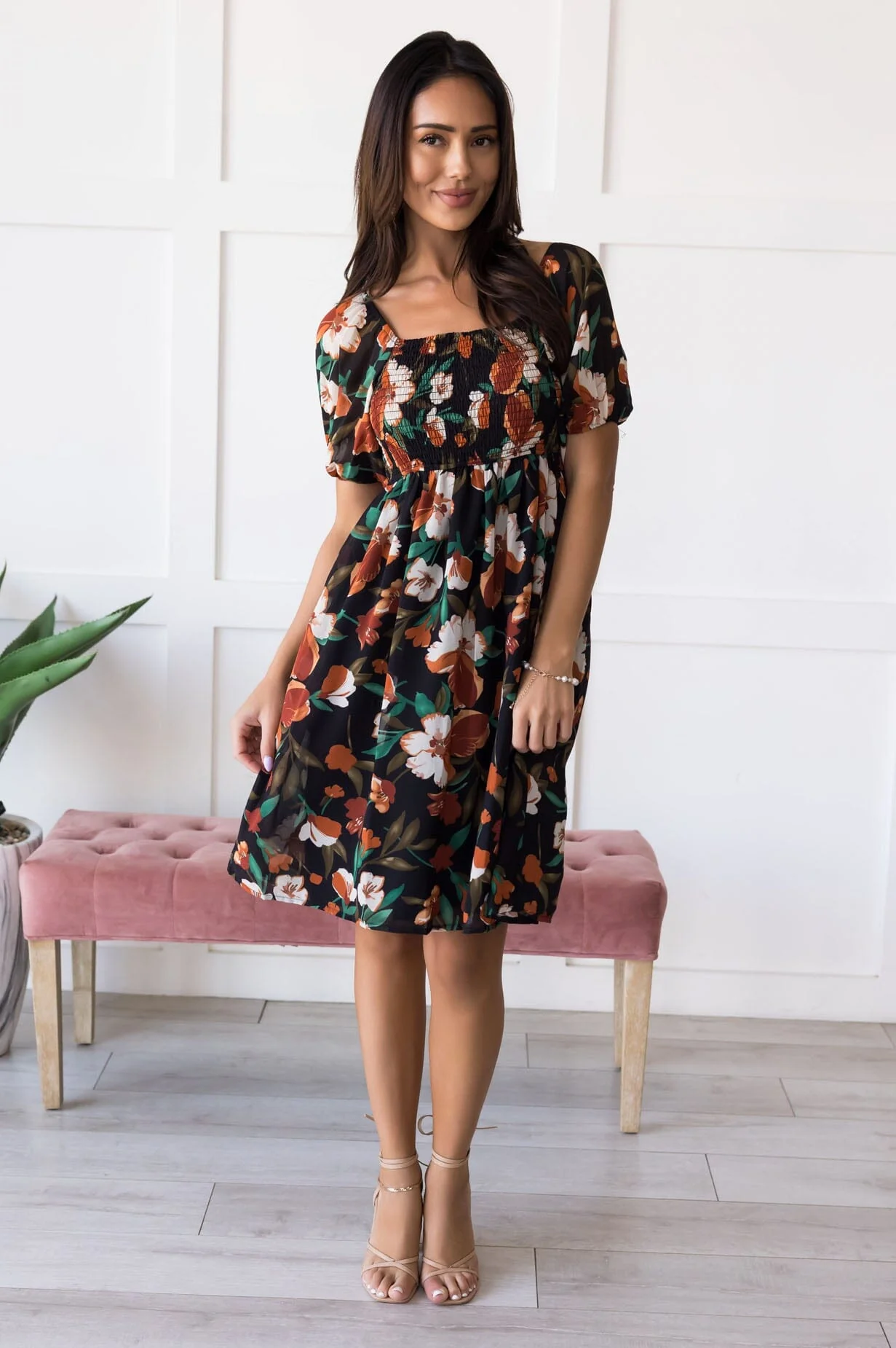 The Kimberly Noir Blossoms Dresses - XNAUWBI