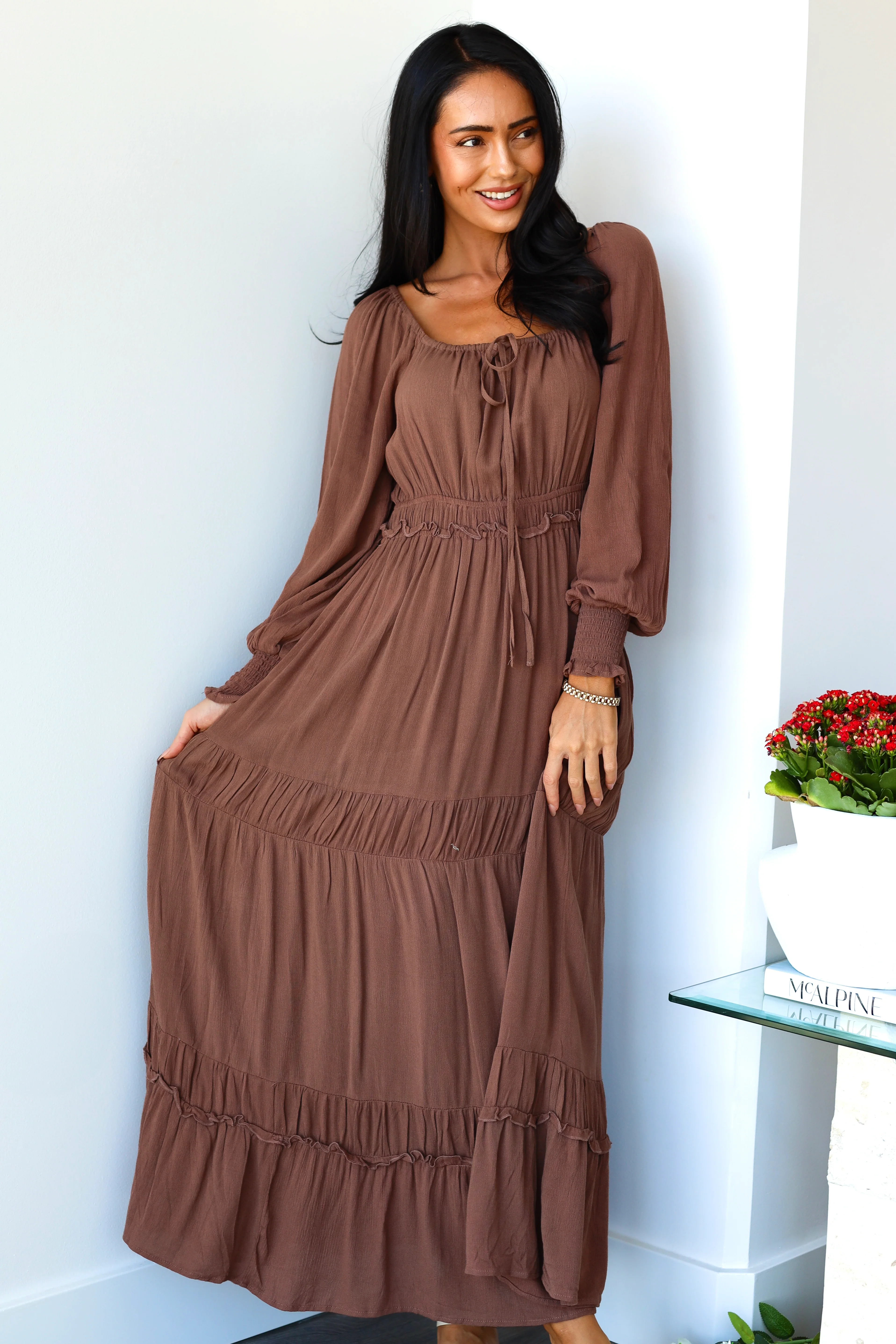 The Amalie Mocha Mousse Dresses - XNAUWBI