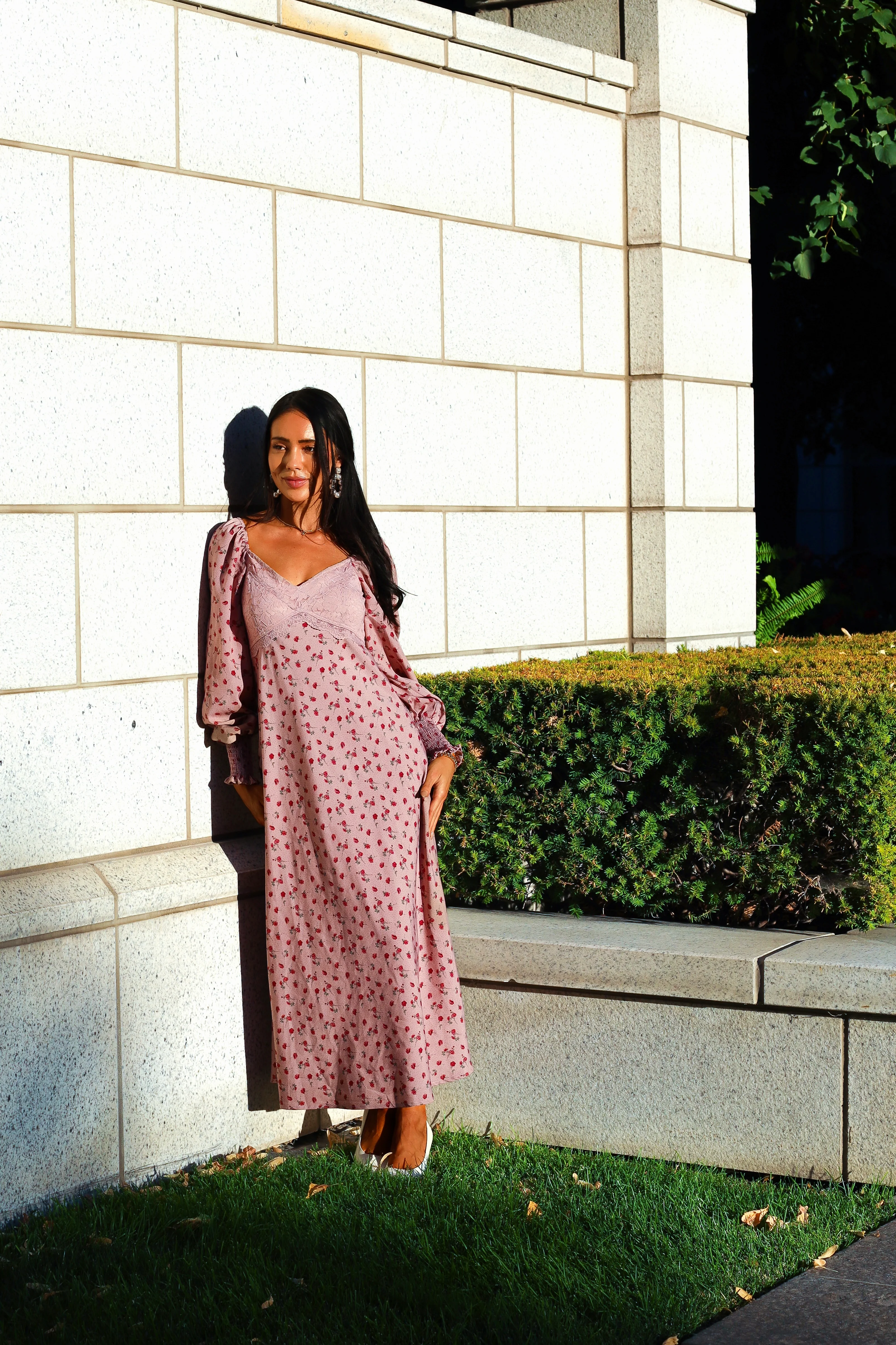 The Jenelle Dusty Rose Floral Dresses - XNAUWBI