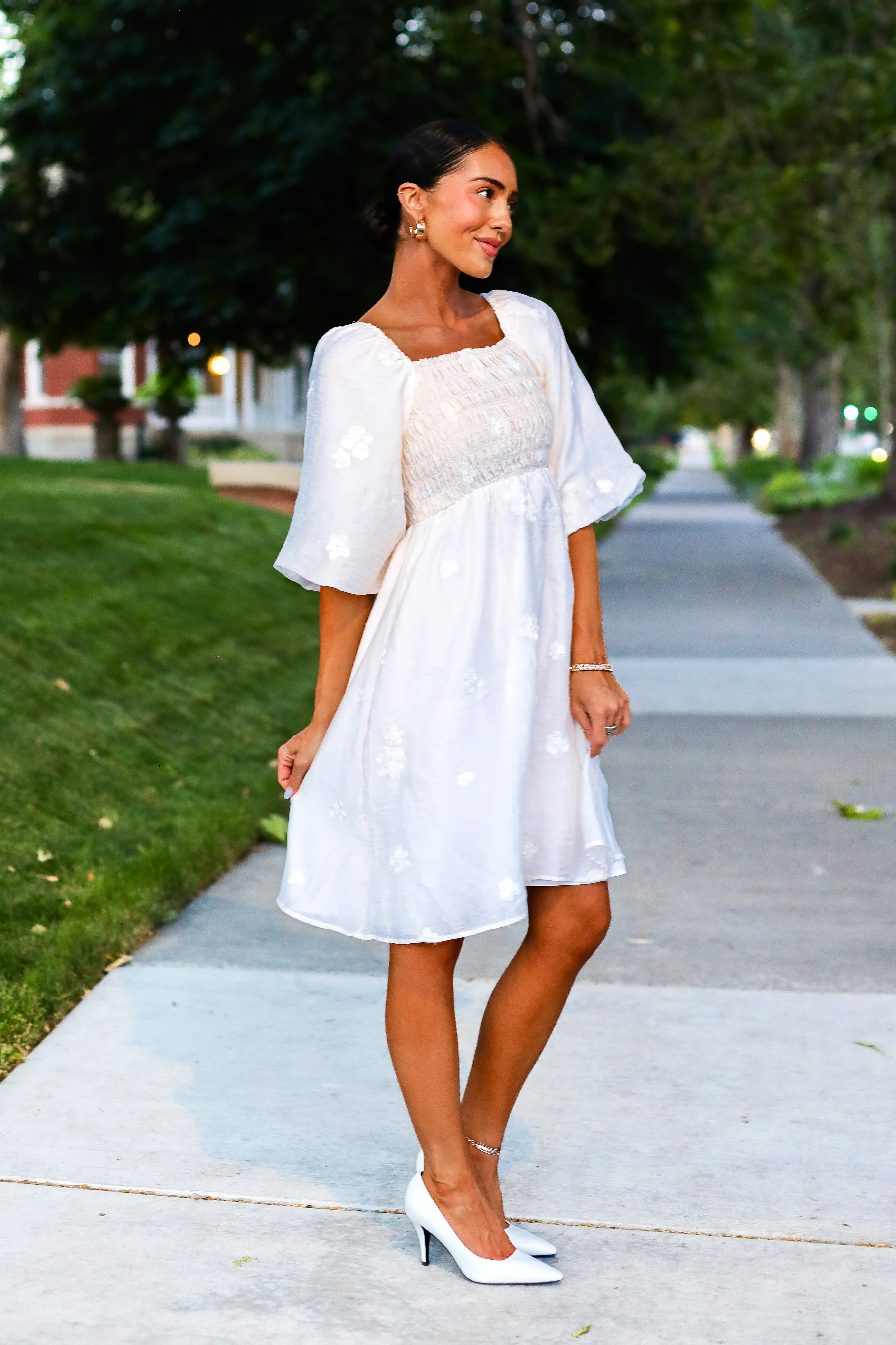 The Scotlynn Macadamia Dresses - XNAUWBI