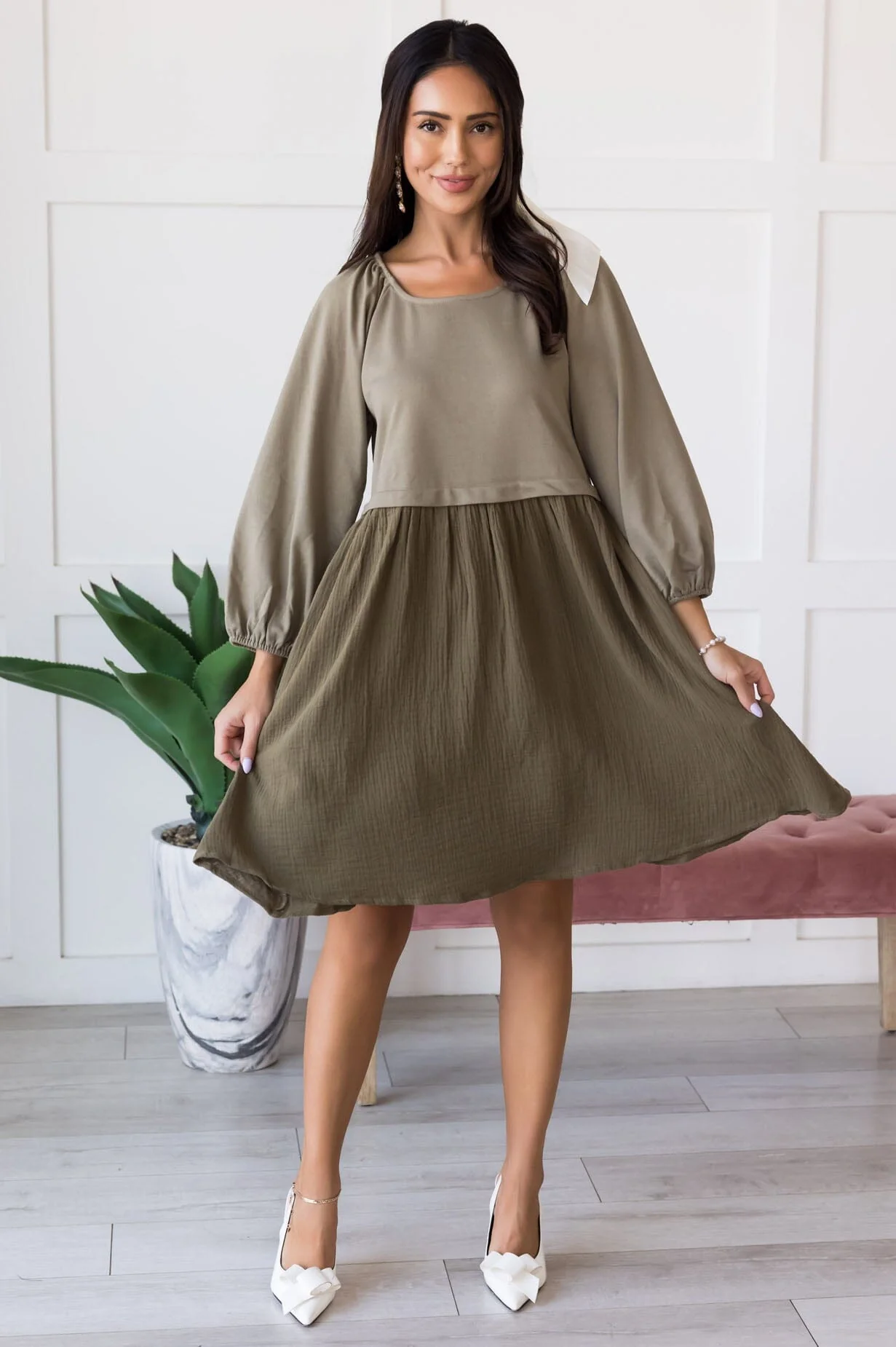 The Dawn Dusty Olive Dresses - XNAUWBI