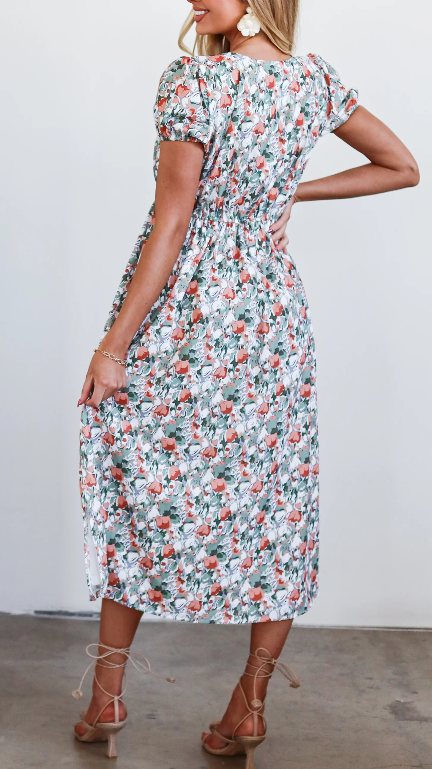 The Preston Tropicana Tulip Dresses - XNAUWBI