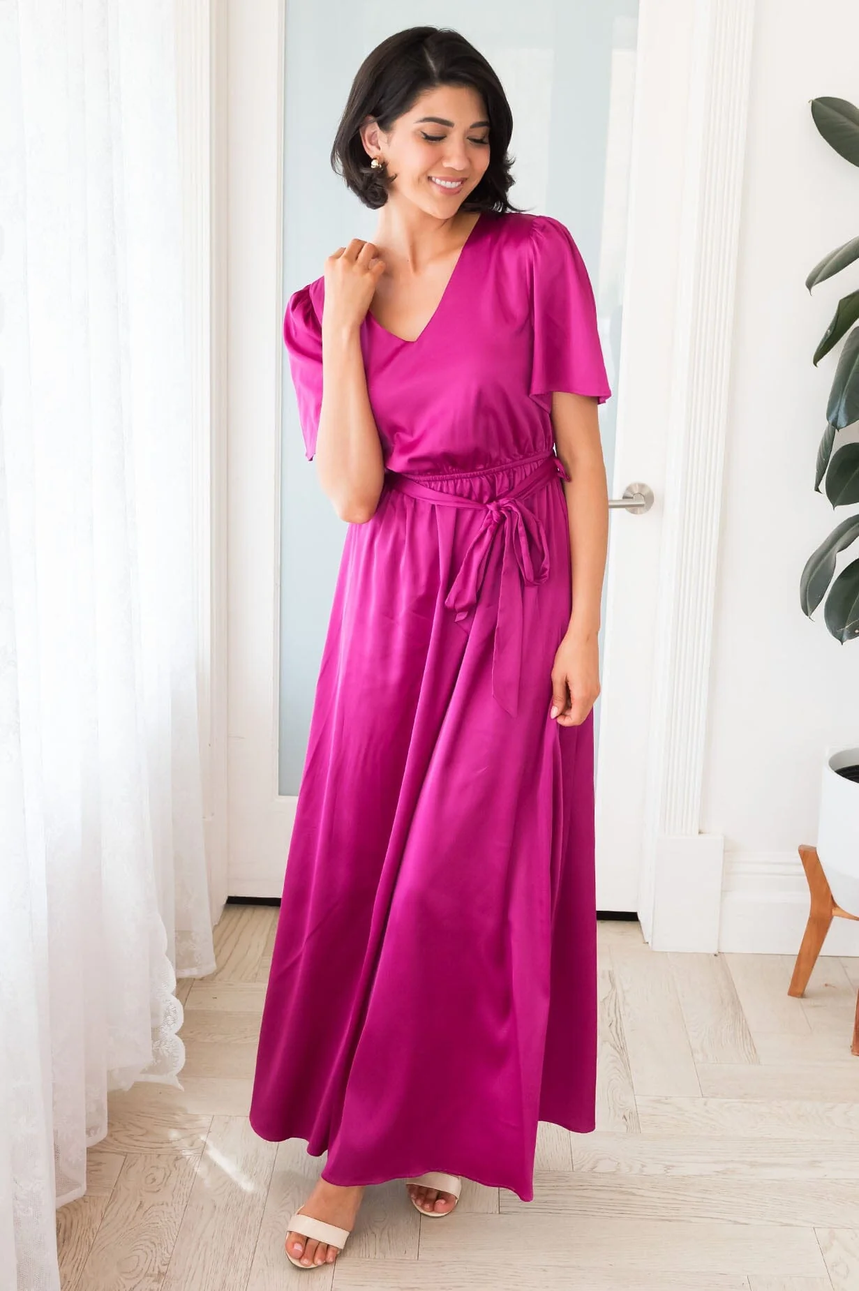The Mathilda Magenta Lustre Shiny Satin Dresses - XNAUWBI