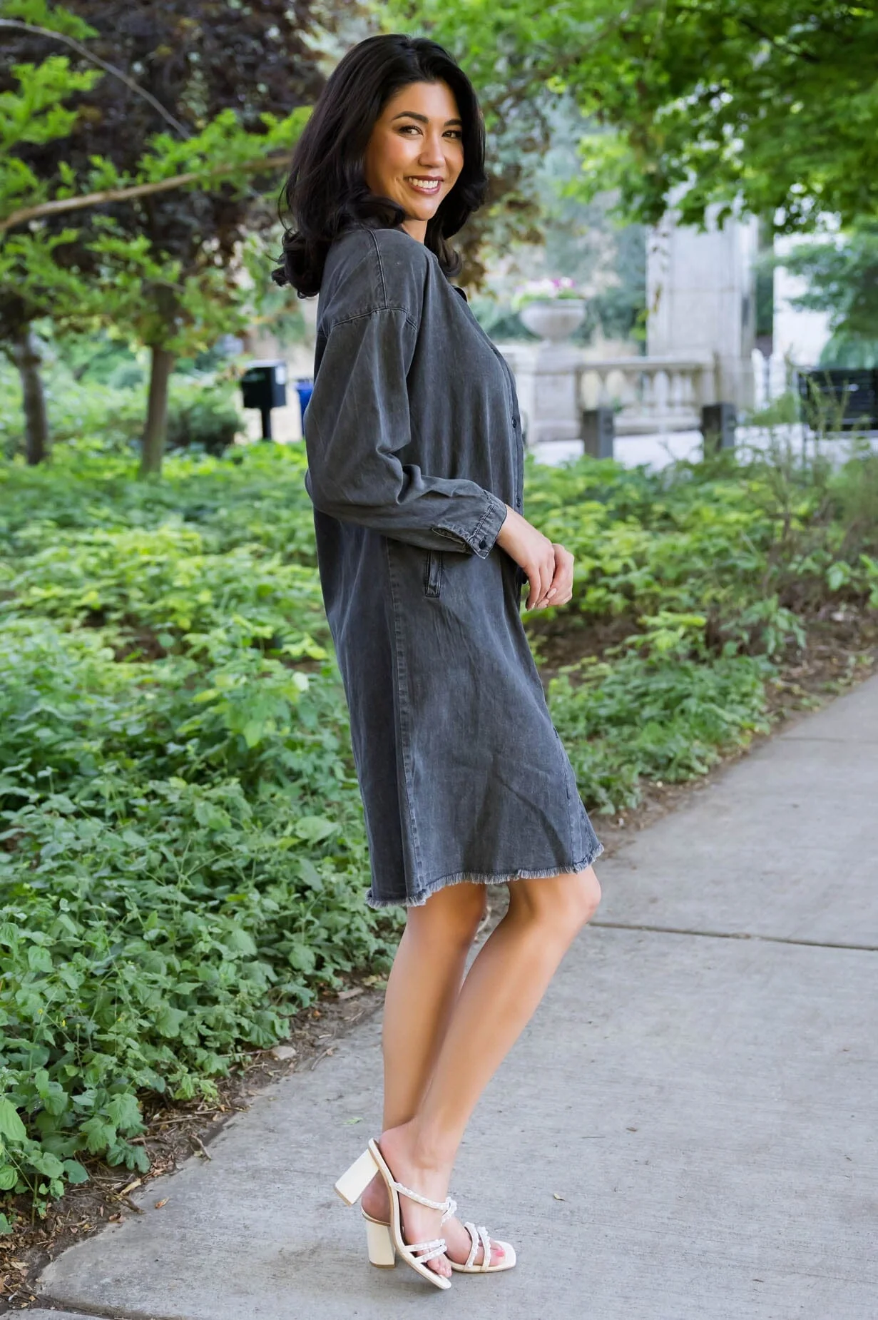 The Nora Faded Black Dresses - XNAUWBI