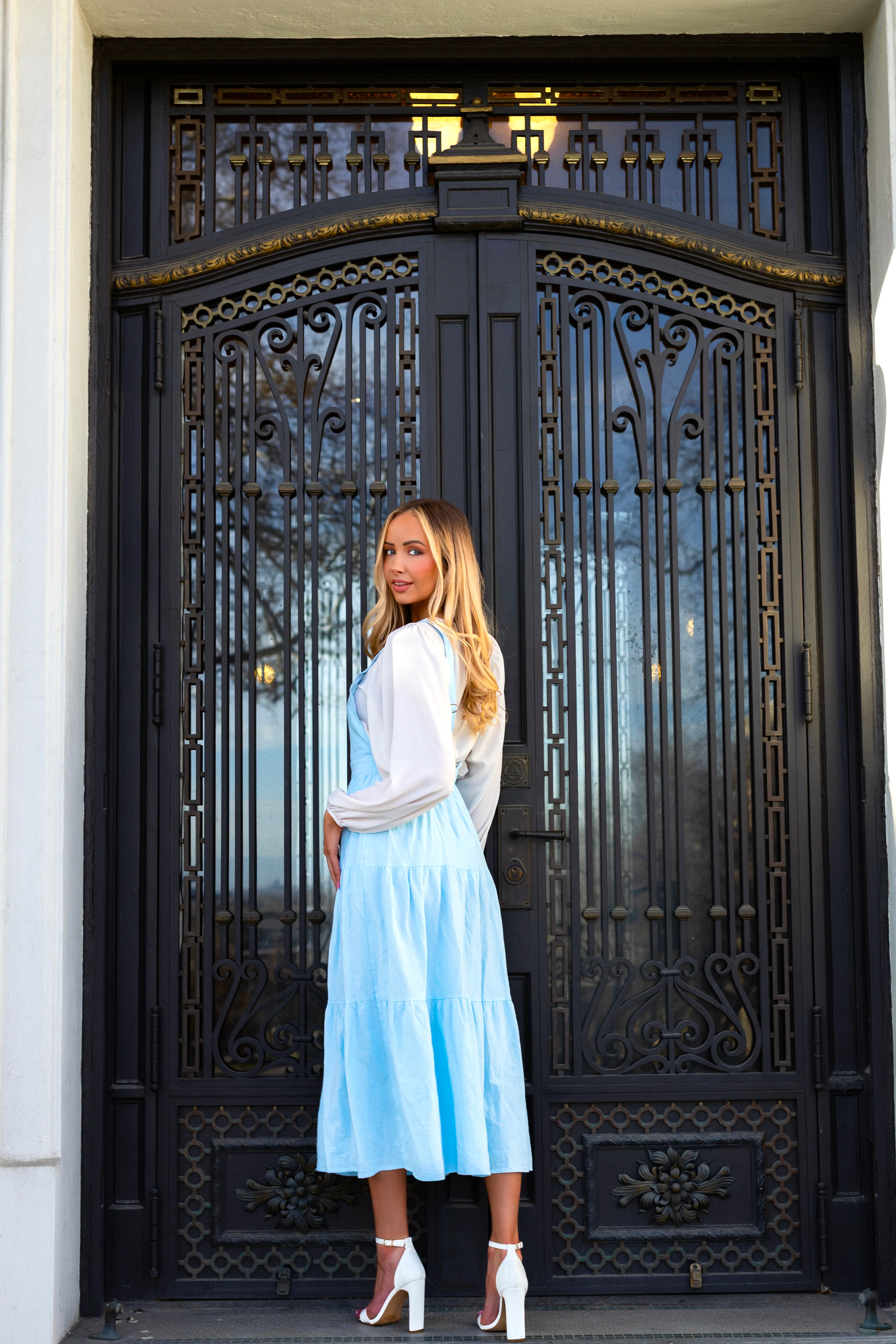 The Camdyn Pastel Blue Dresses - XNAUWBI