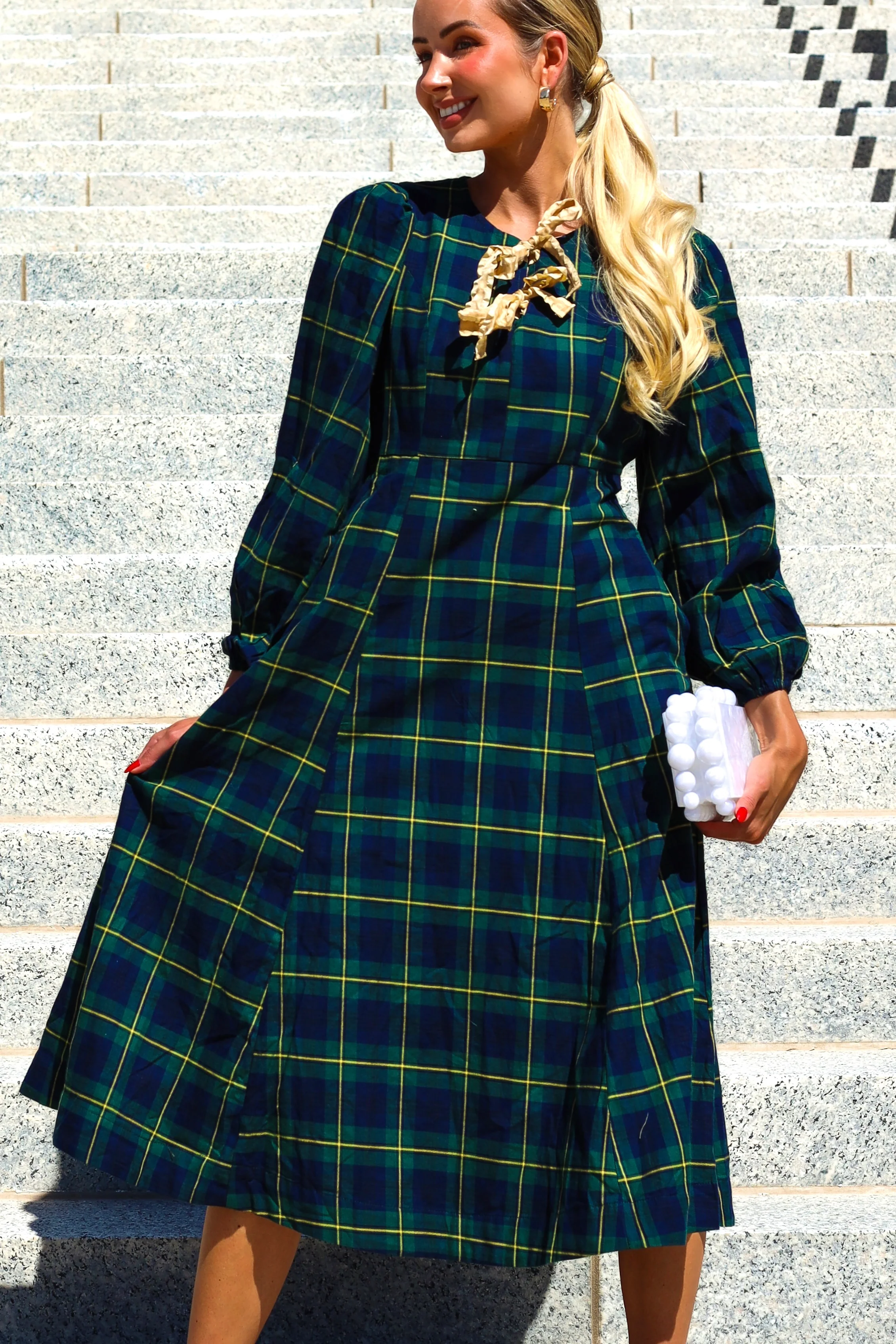 The Joans Evergreen/Navy/Gold Plaid Dresses - XNAUWBI