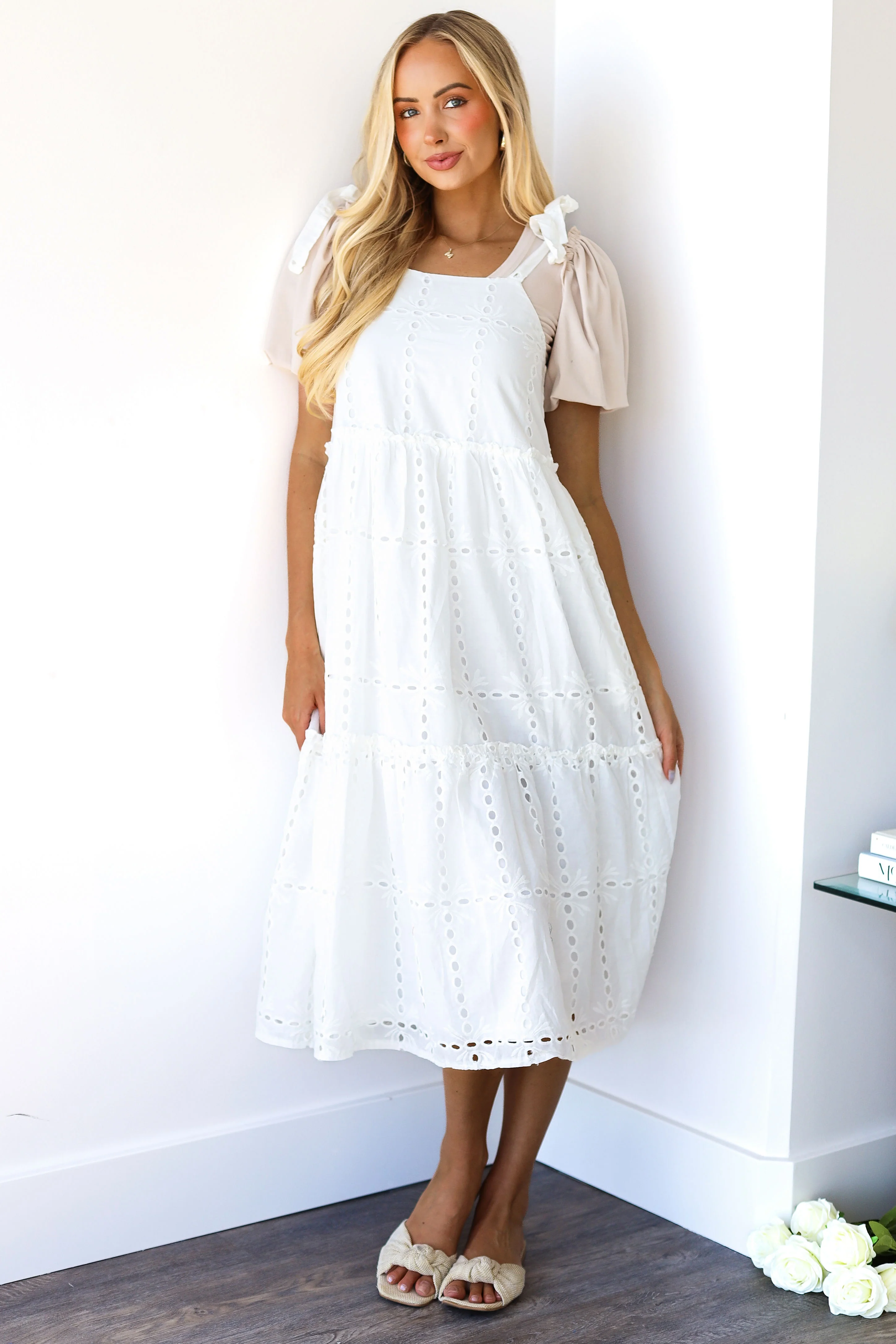 The Nara White Eyelet Dresses - XNAUWBI