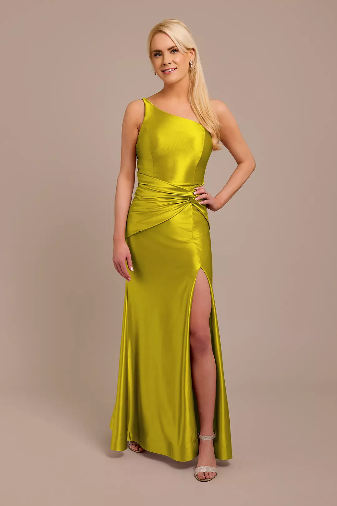 Sculpting Shiny Satin One-Shoulder Knot Dresses - XNAUWBI