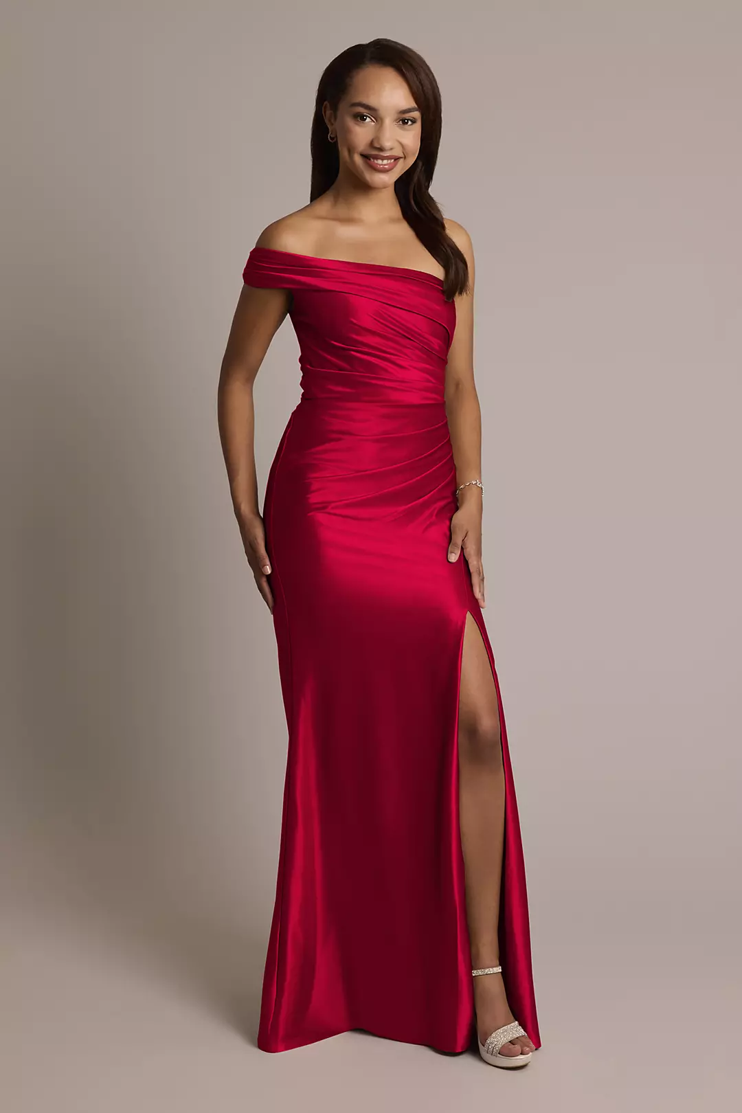 Sculpting Shiny Satin Ruched Sheath Dresses - XNAUWBI