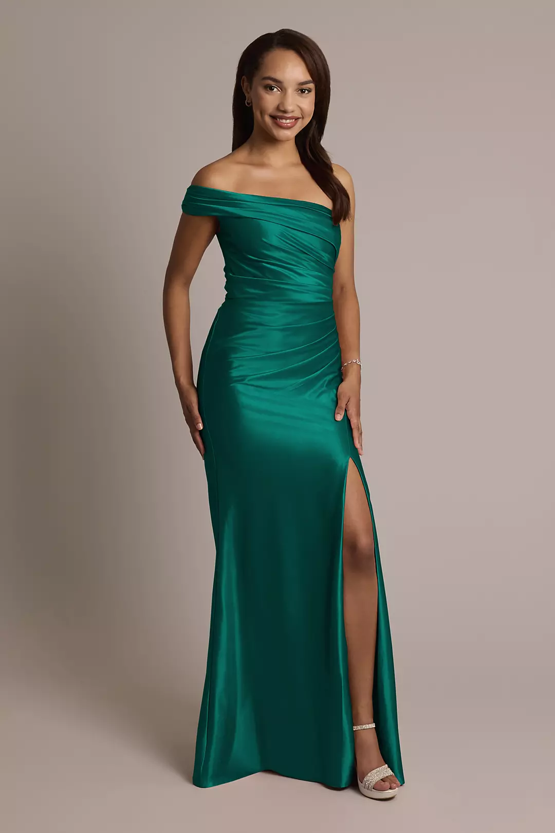 Sculpting Shiny Satin Ruched Sheath Dresses - XNAUWBI