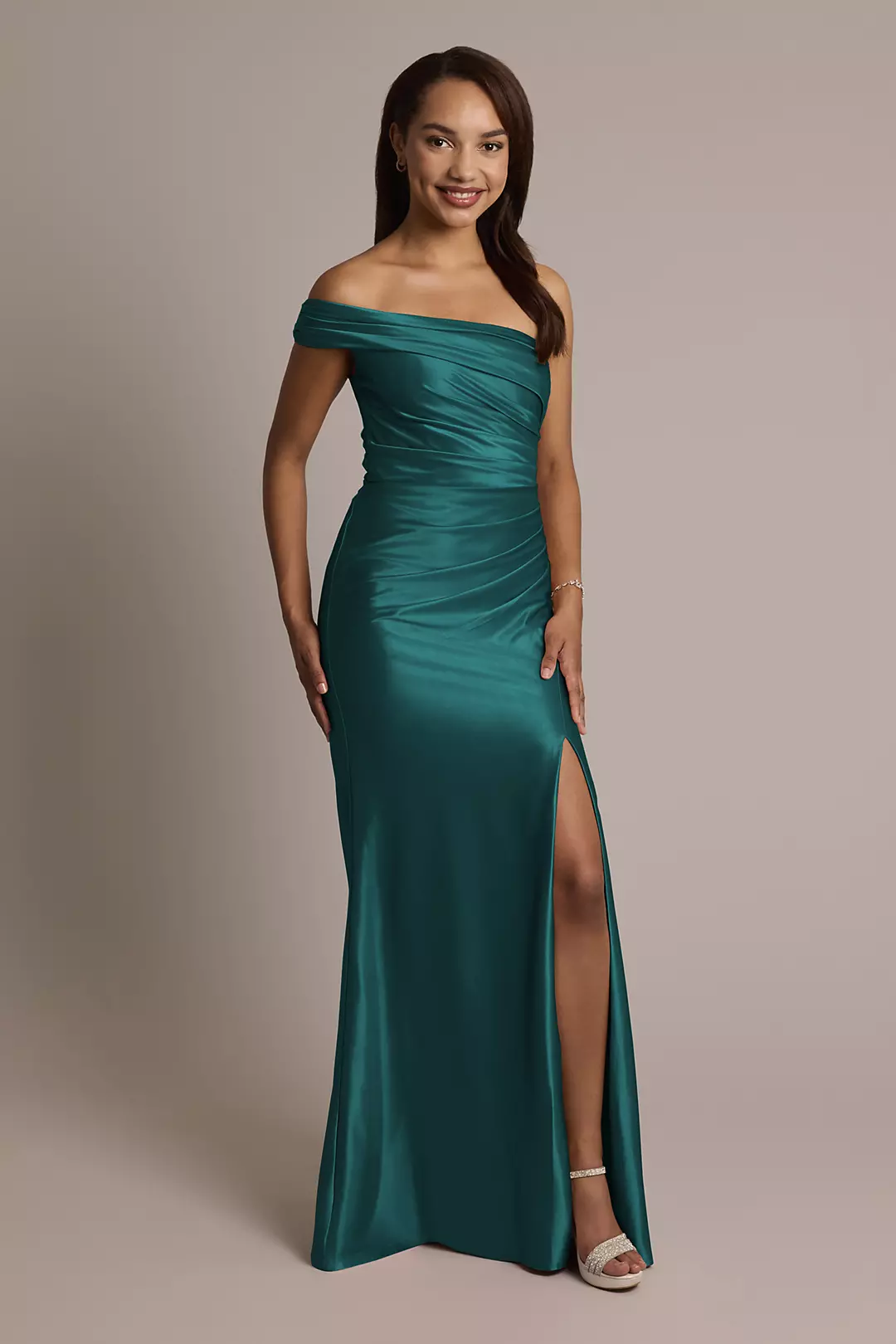 Sculpting Shiny Satin Ruched Sheath Dresses - XNAUWBI