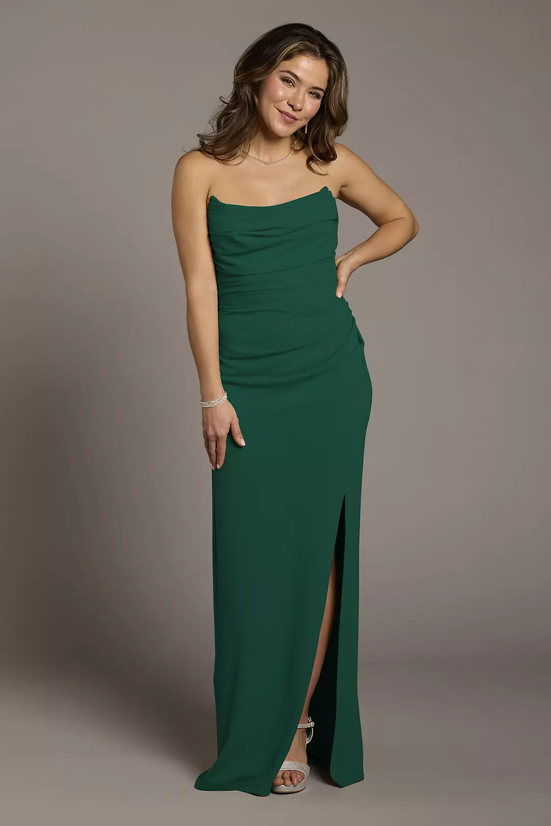 Crepe Sculpted Neckline Sheath Dresses - XNAUWBI