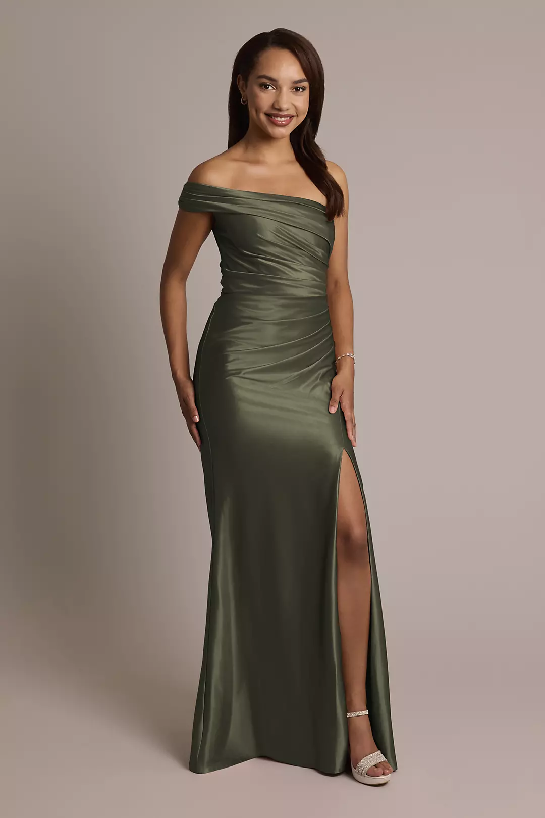 Sculpting Shiny Satin Ruched Sheath Dresses - XNAUWBI