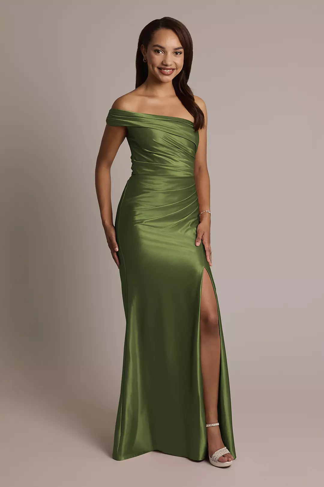 Sculpting Shiny Satin Ruched Sheath Dresses - XNAUWBI