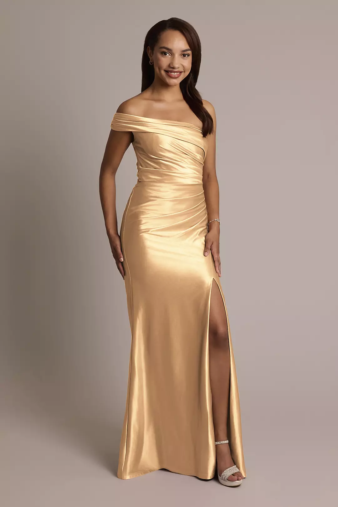 Sculpting Shiny Satin Ruched Sheath Dresses - XNAUWBI