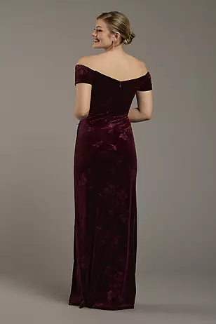 Embossed Velvet Off-the-Shoulder Sheath Dresses - XNAUWBI