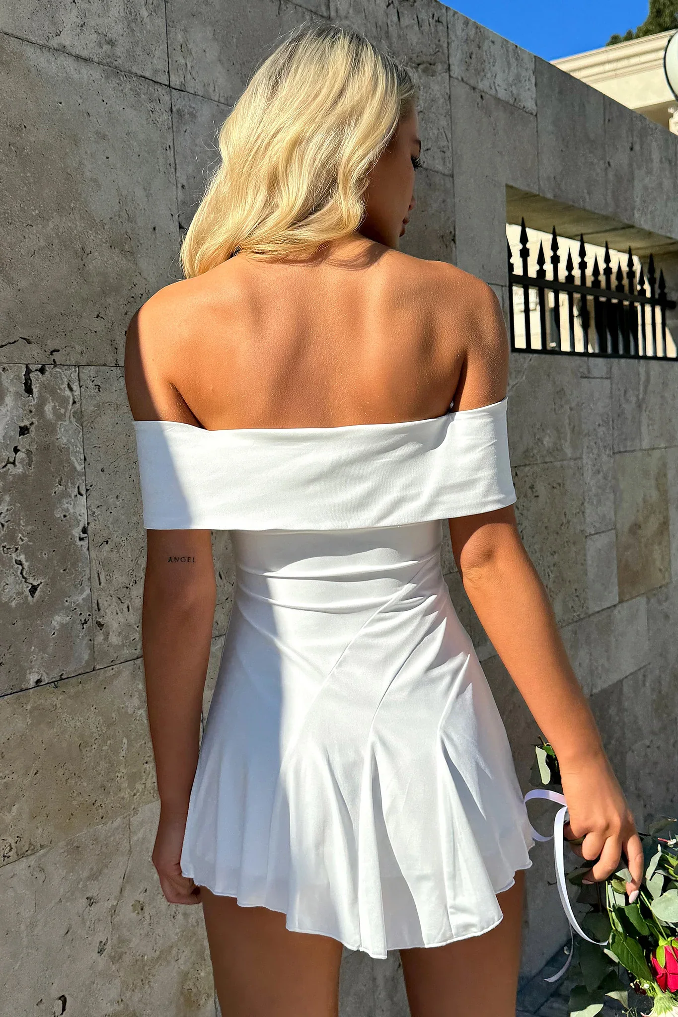 Kirsten Off Shoulder Mini Dress - White - XNAUWBI