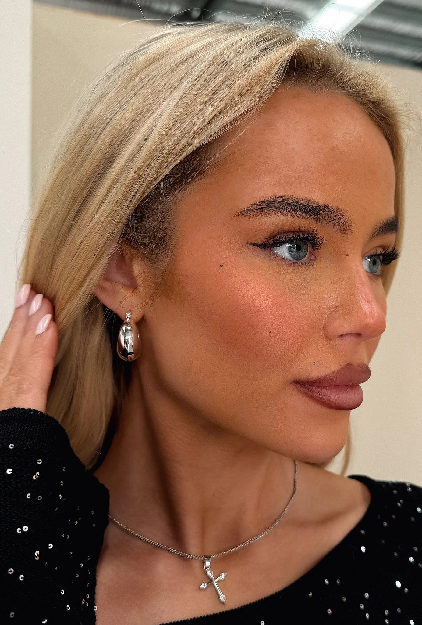 Concetta Hoops - Silver - XNAUWBI