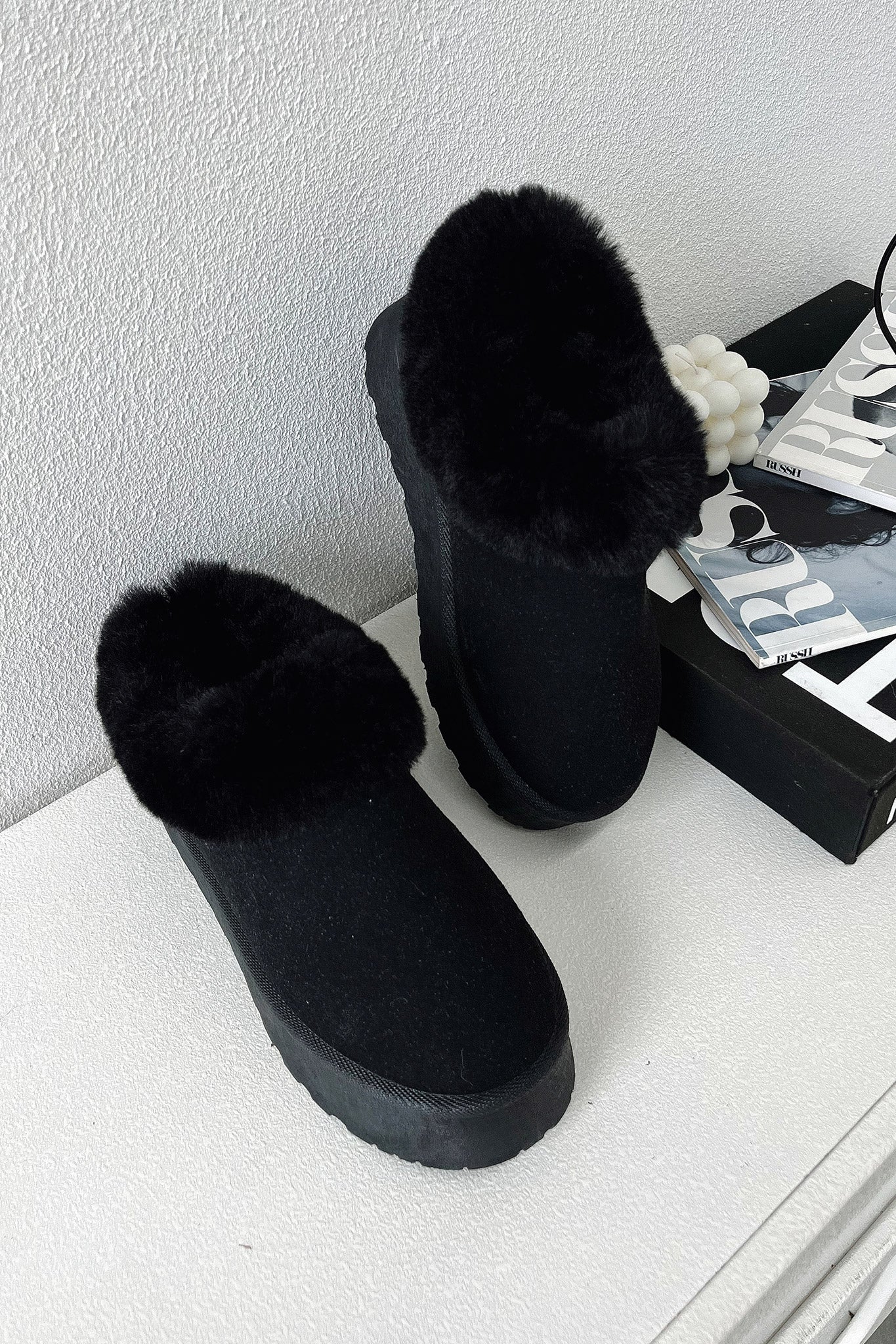 Elani Platform Slippers - Black - XNAUWBI