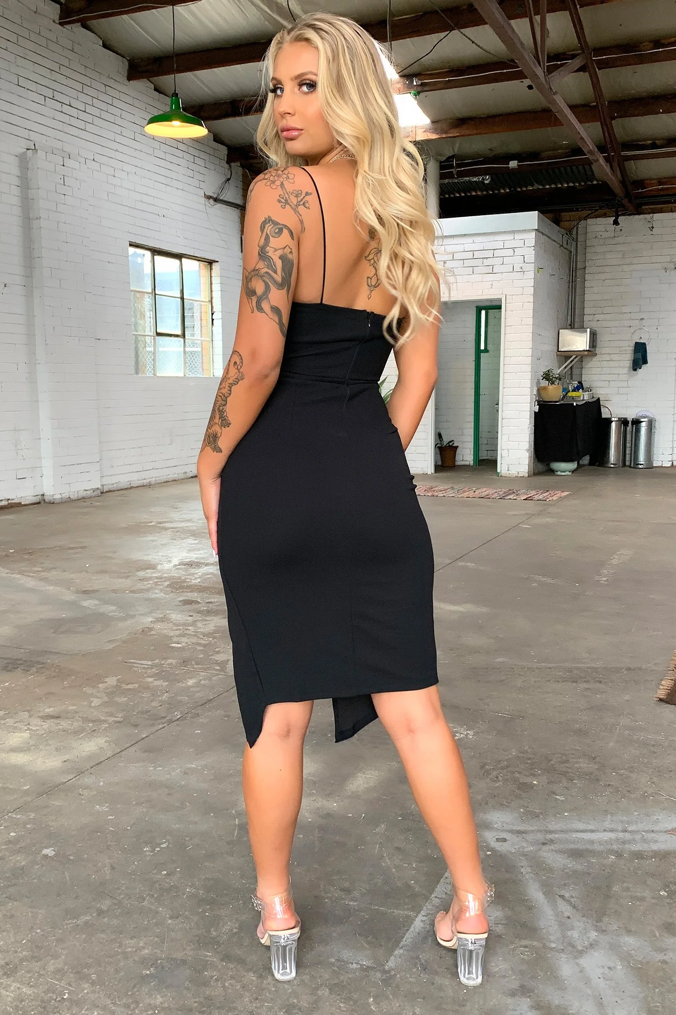 Kira Mini Dress - Black - XNAUWBI
