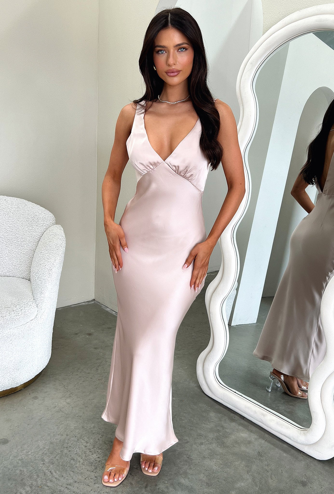 Delayne V-Neck Satin Midi Dress - Champagne - XNAUWBI