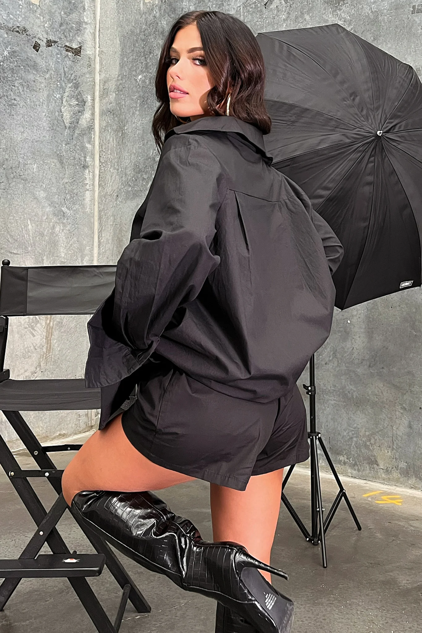 Remedy Shirt - Black - XNAUWBI