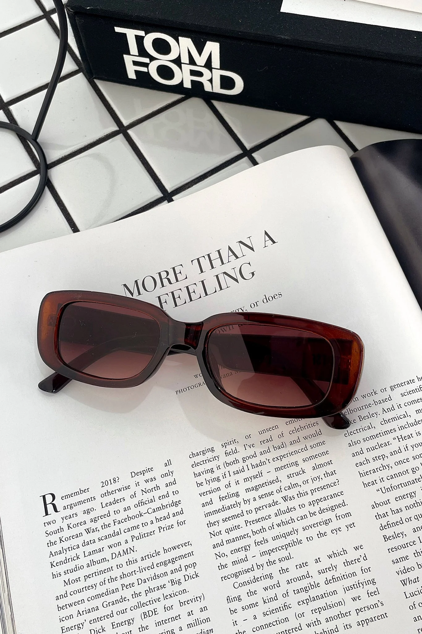 Odysey Sunnies - Brown - XNAUWBI