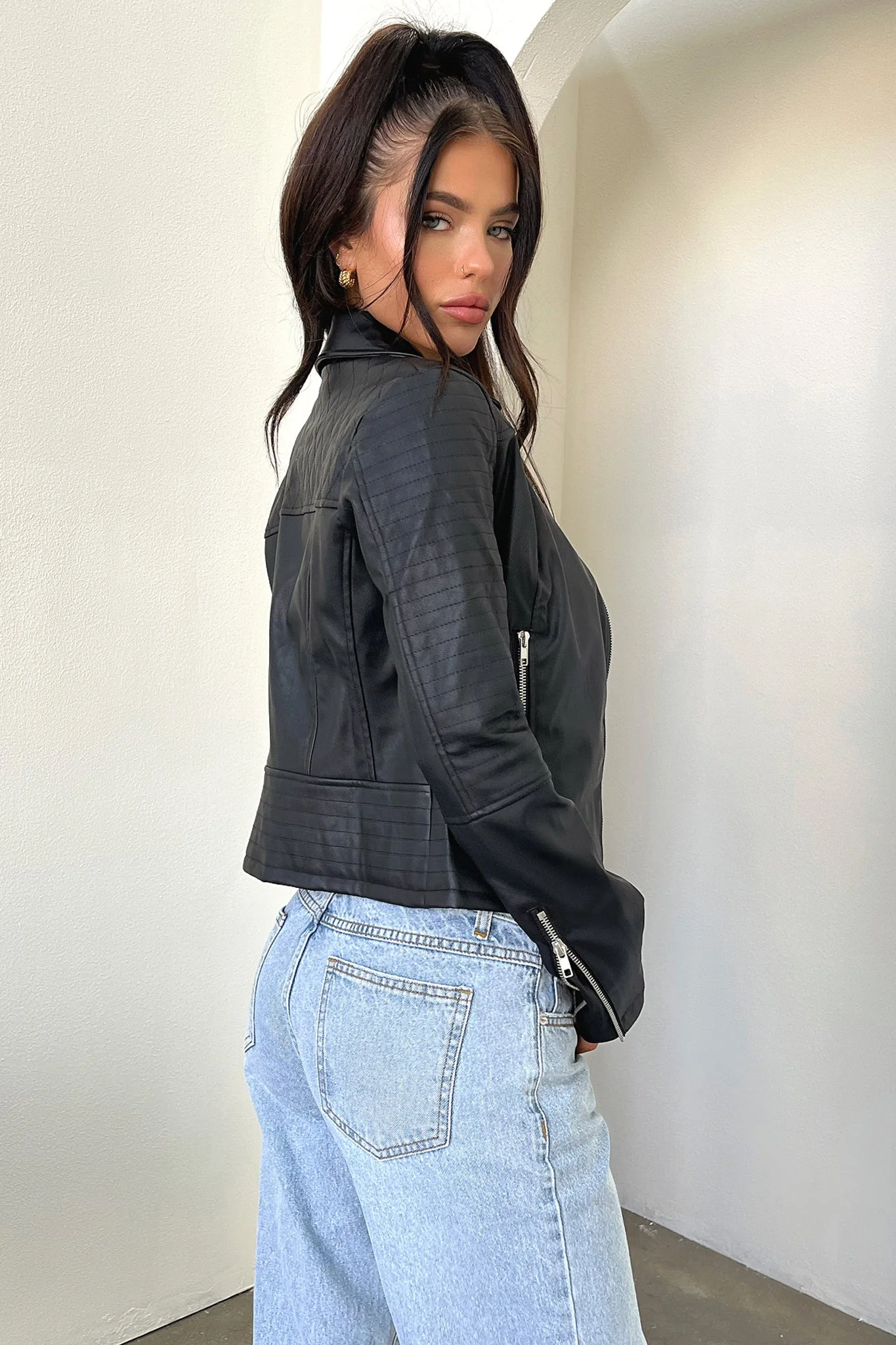 Titania Jacket - Black - XNAUWBI