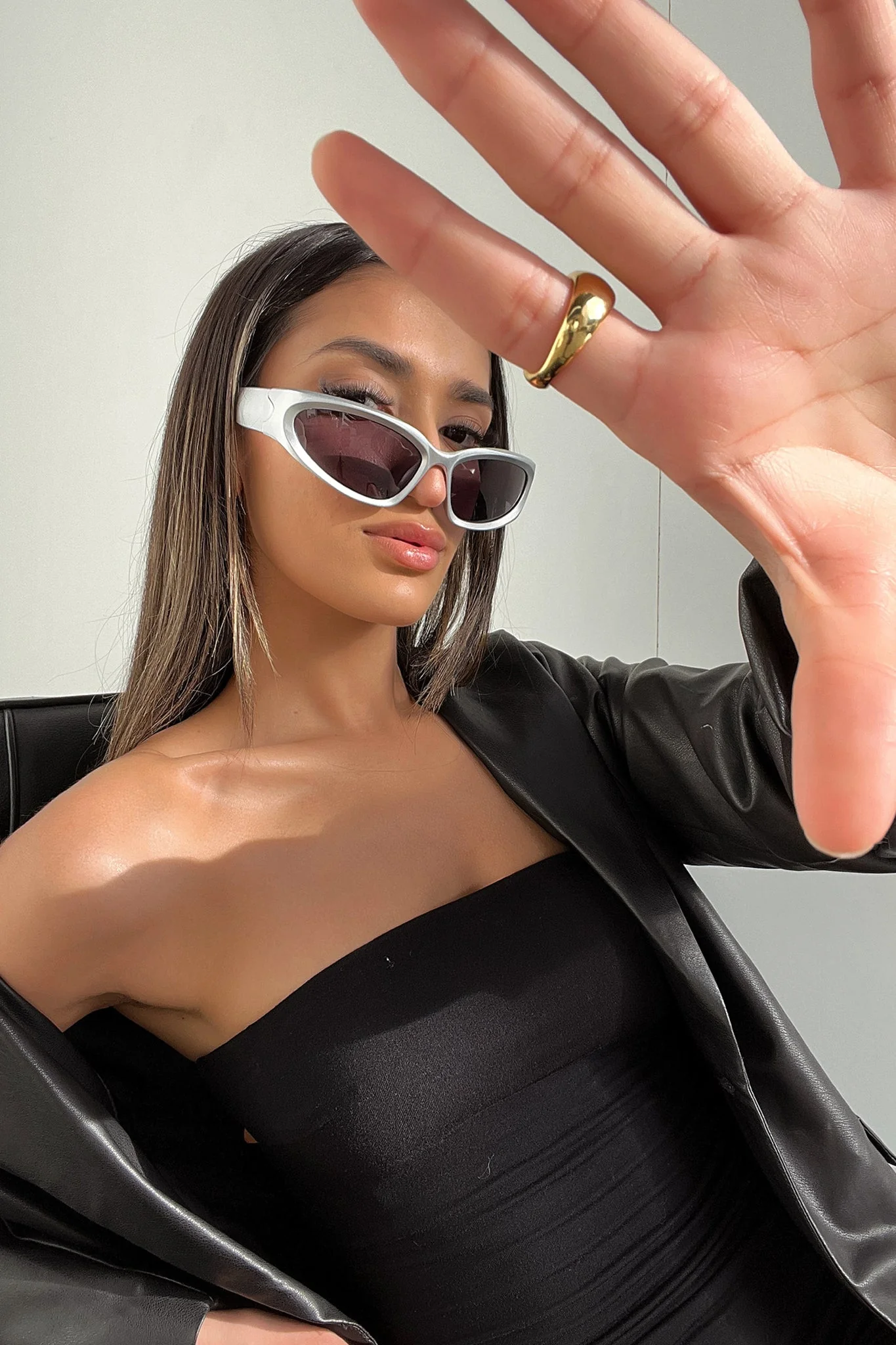 Capri Sunnies - Silver - XNAUWBI