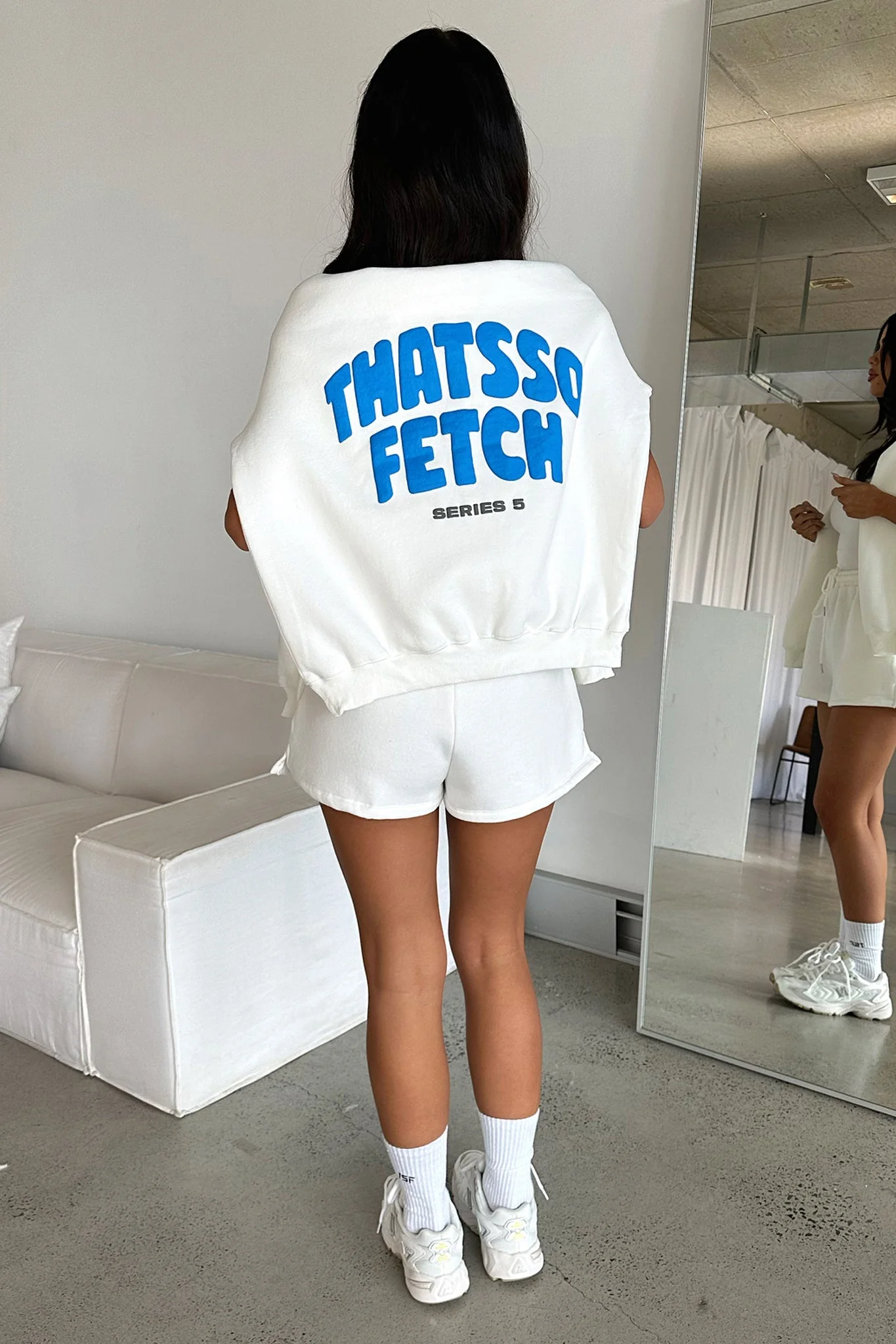 Series 5 Hoodie - White - XNAUWBI