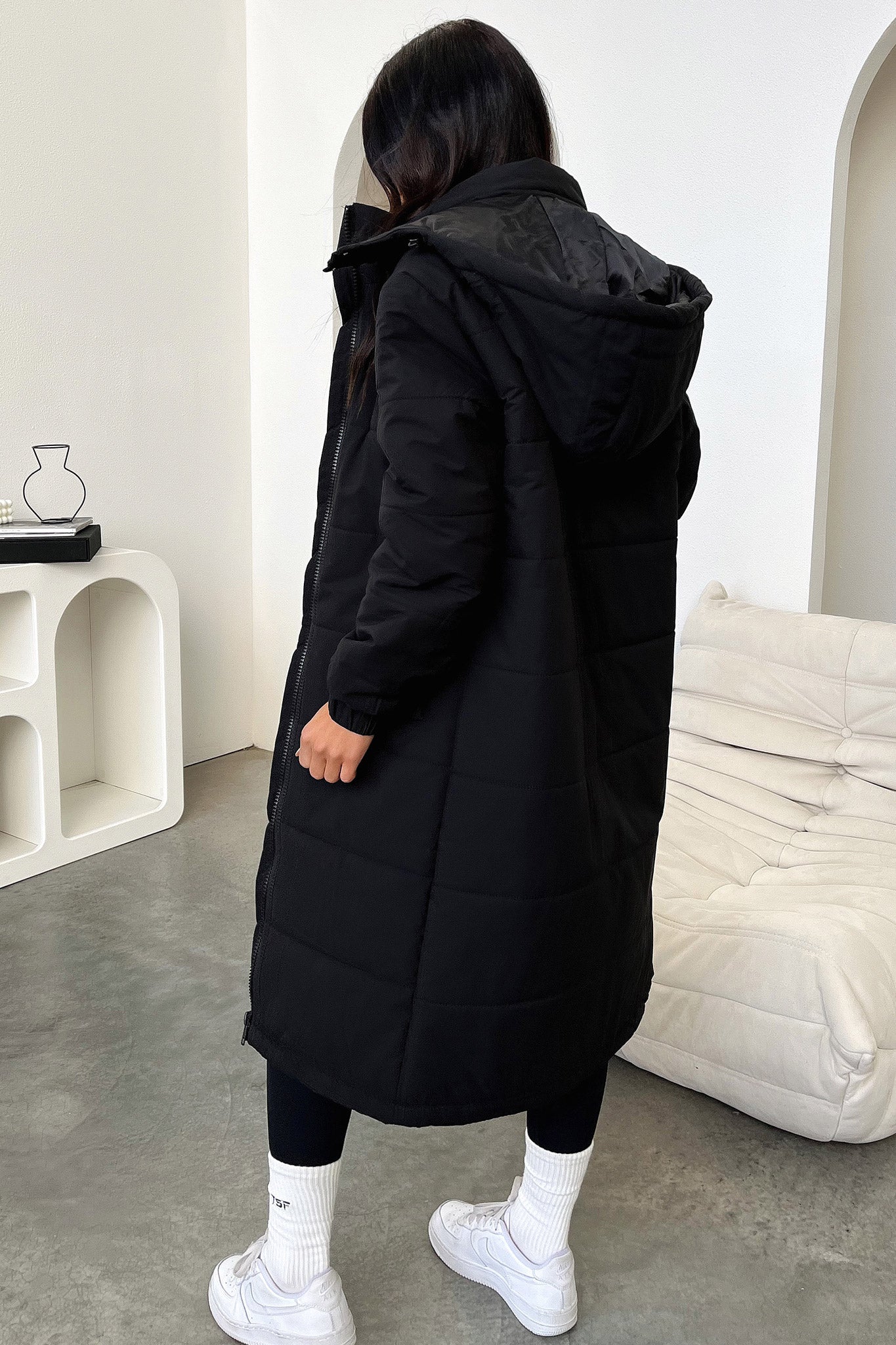 Keoni Puffer Jacket - Black - XNAUWBI
