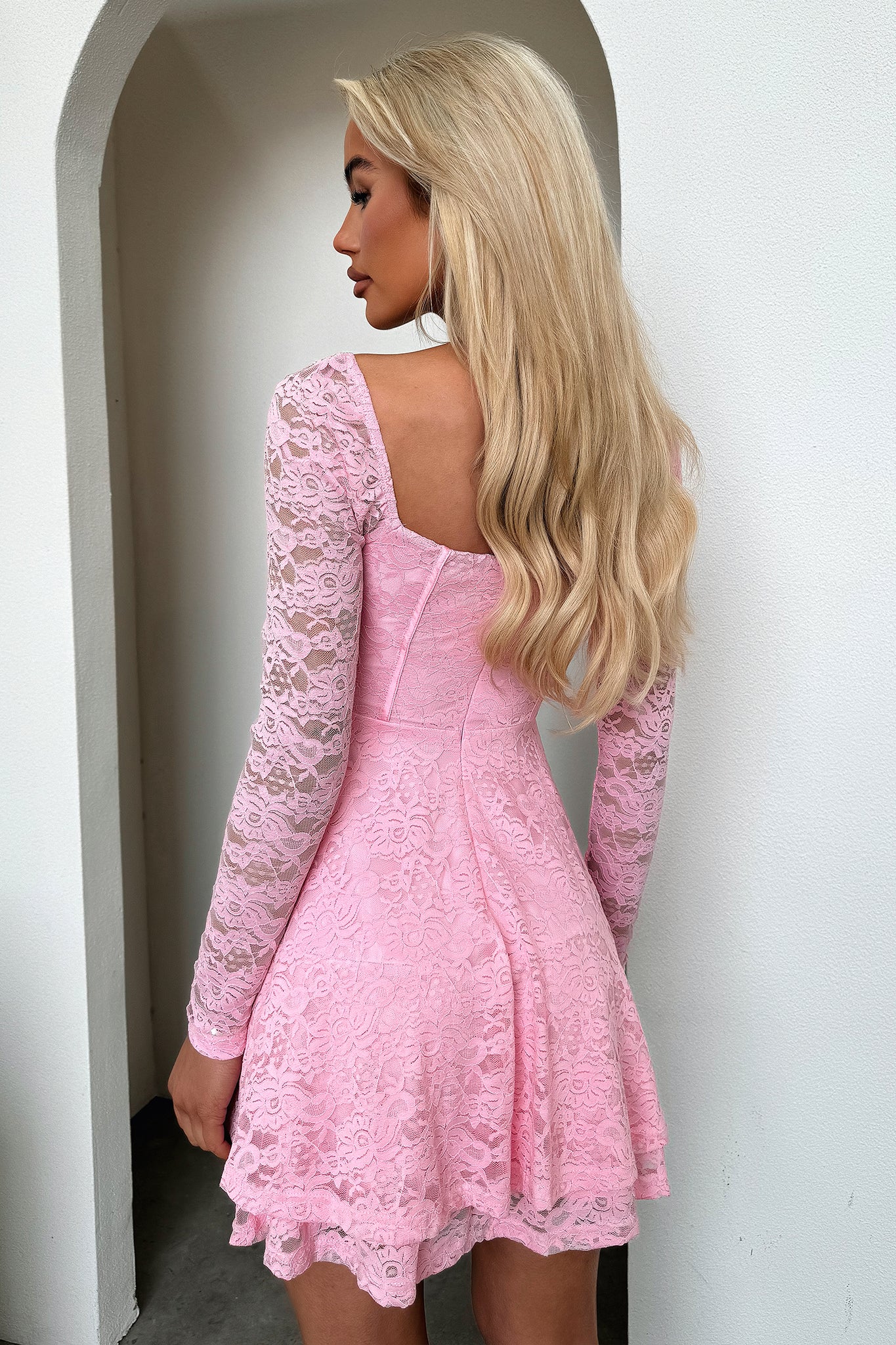 Tate Long Sleeve Lace Dress - Baby Pink - XNAUWBI