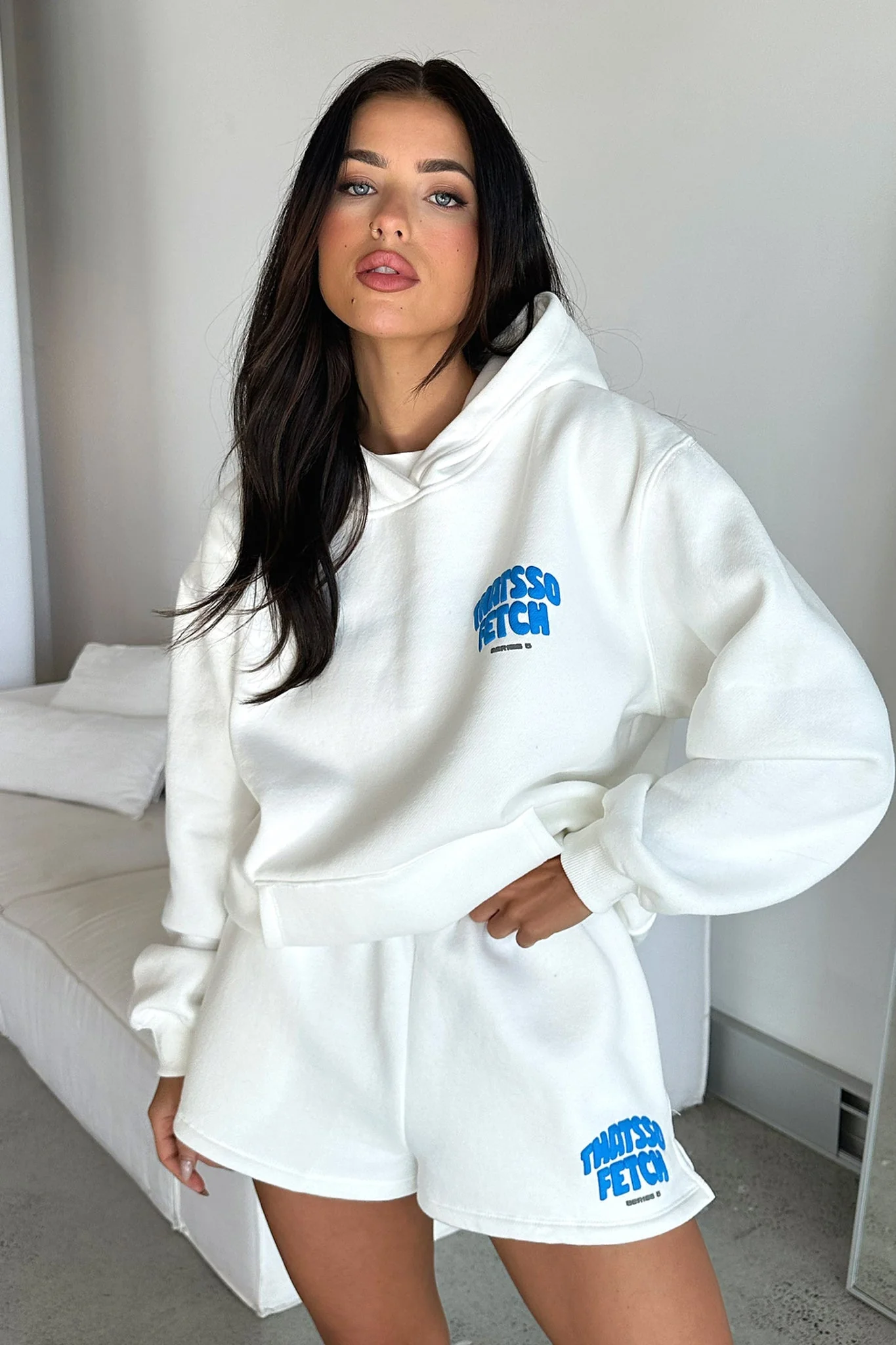 Series 5 Hoodie - White - XNAUWBI
