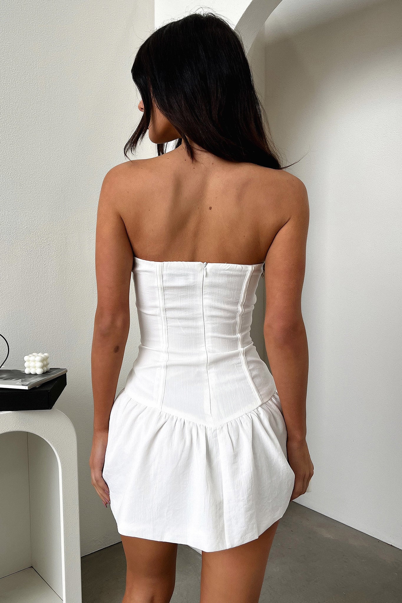 Melrose Dress - White - XNAUWBI