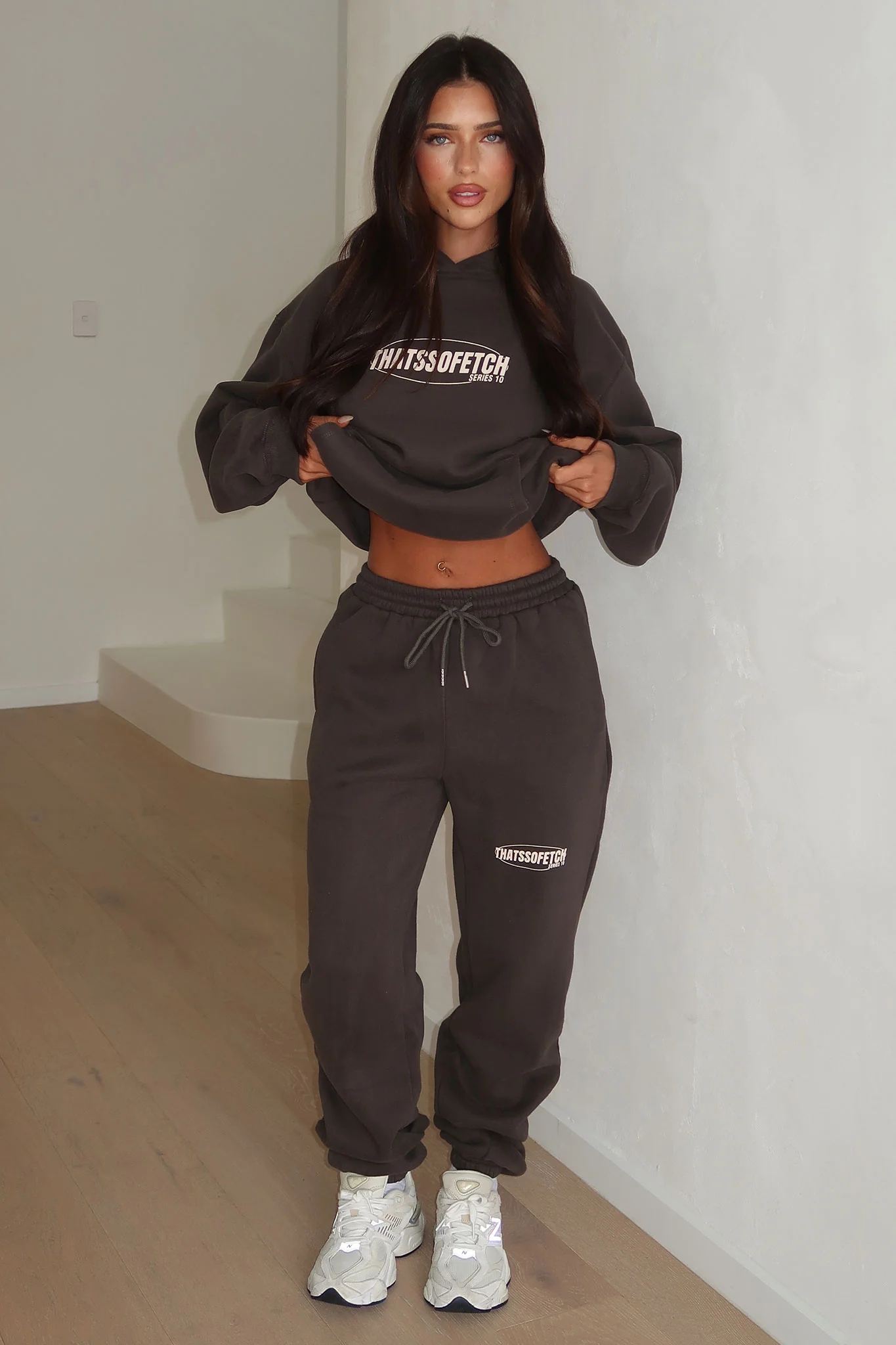 Series 10 Hoodie - Charcoal - XNAUWBI