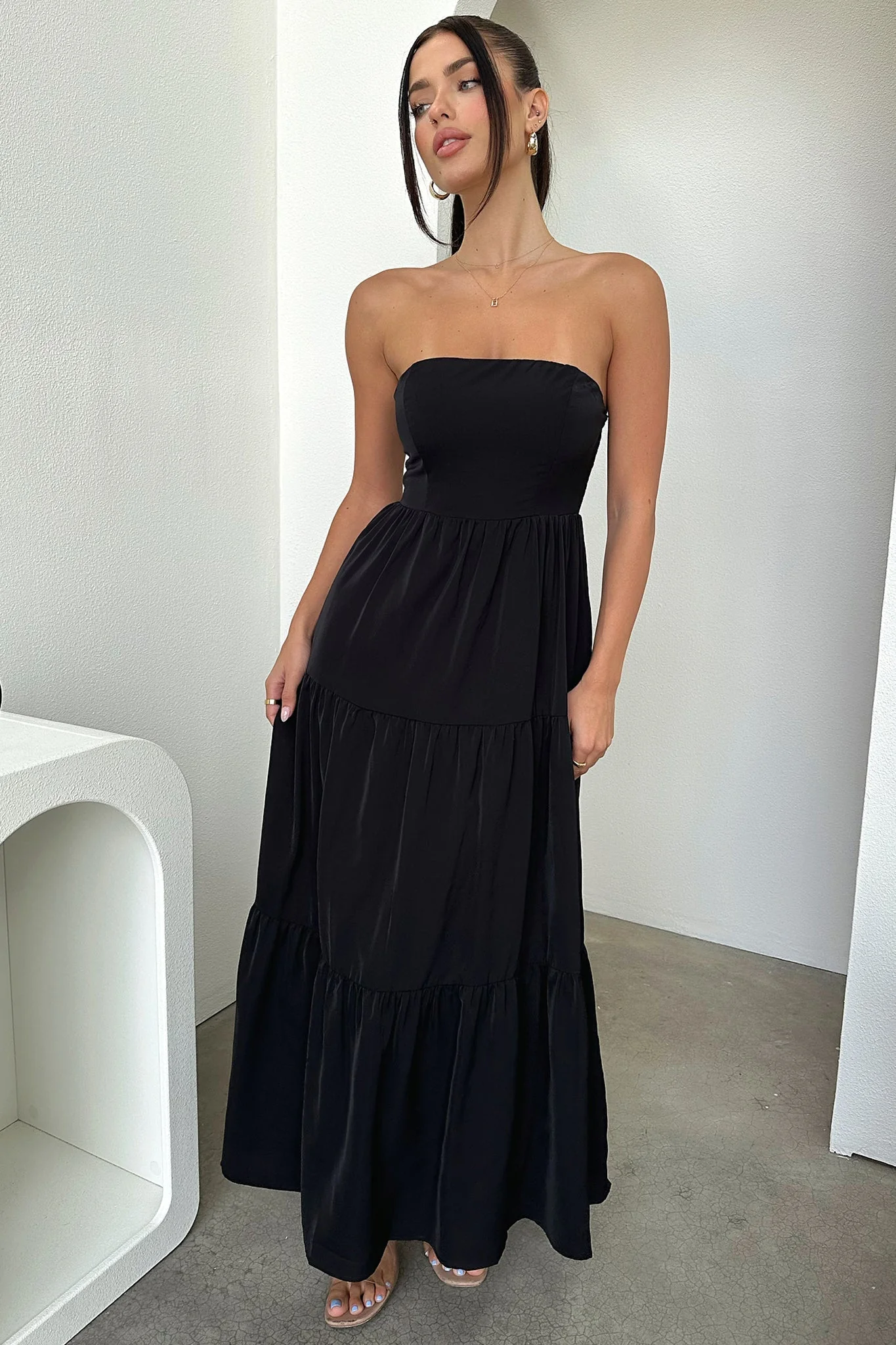 Hailey Maxi Dress - Black - XNAUWBI