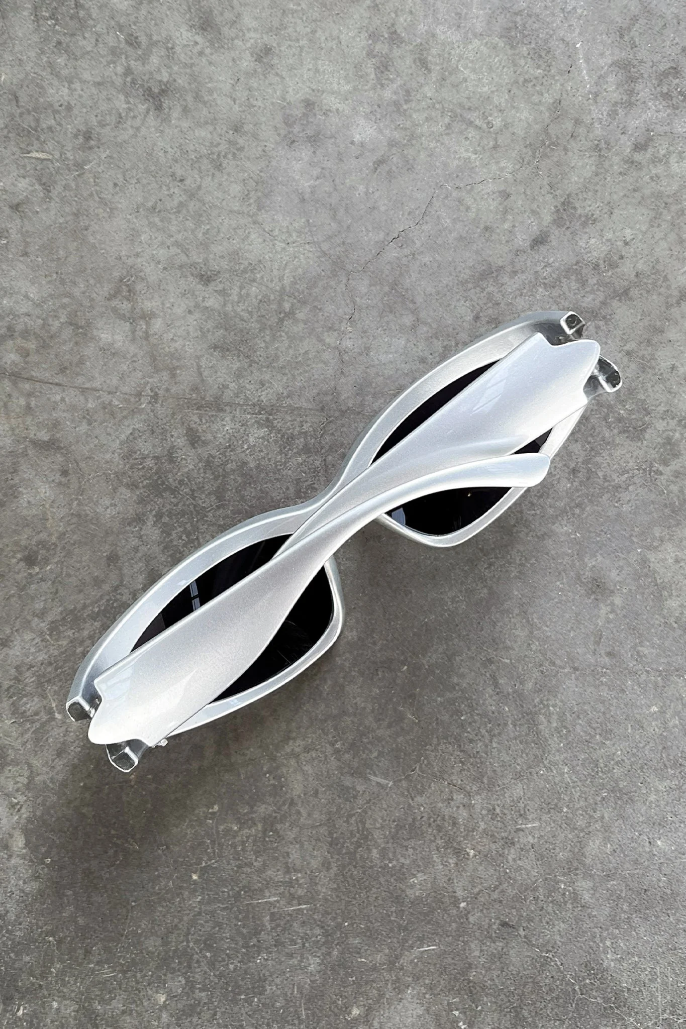 Capri Sunnies - Silver - XNAUWBI