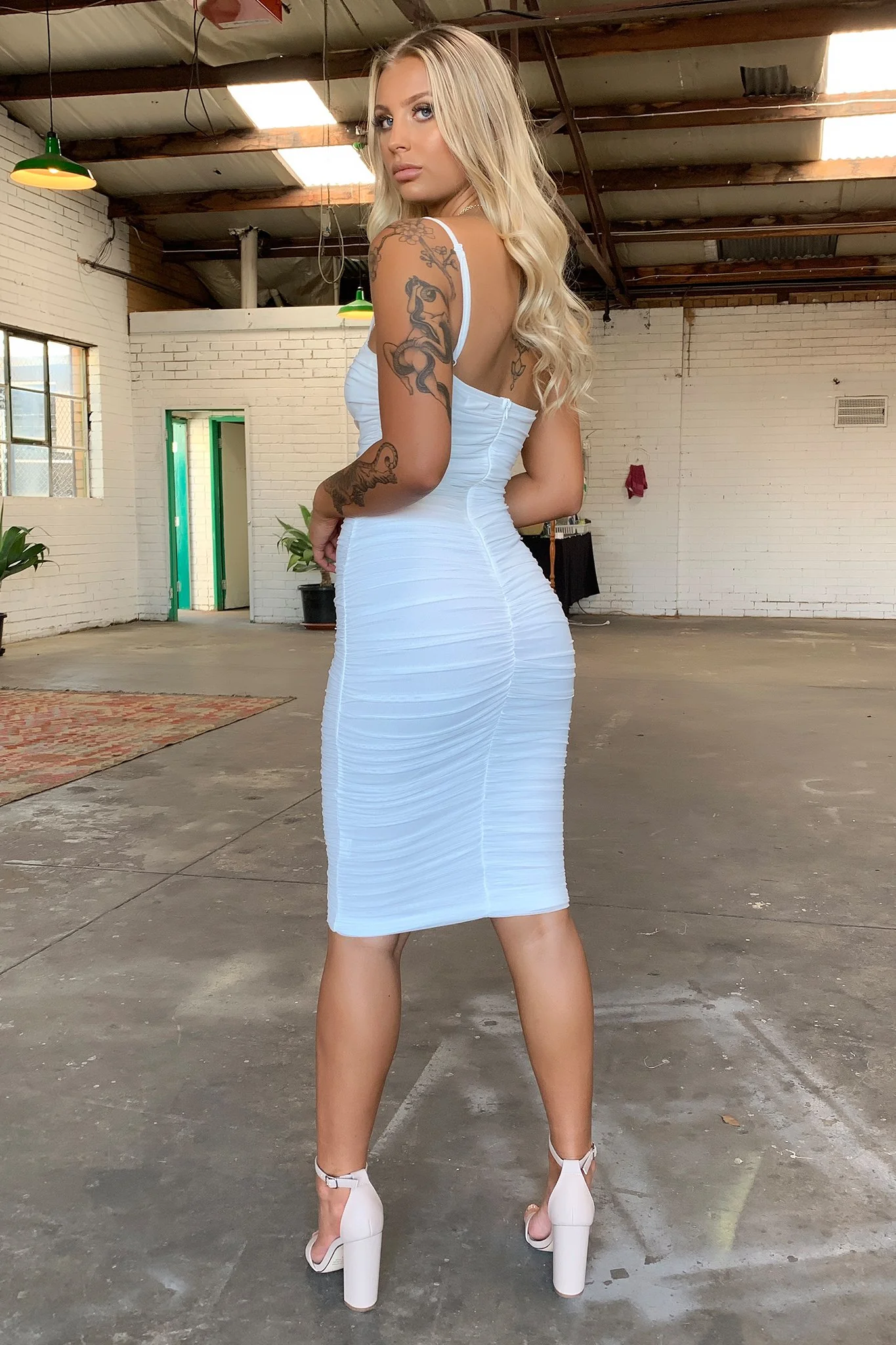 Zena Mesh Midi Dress - White - XNAUWBI