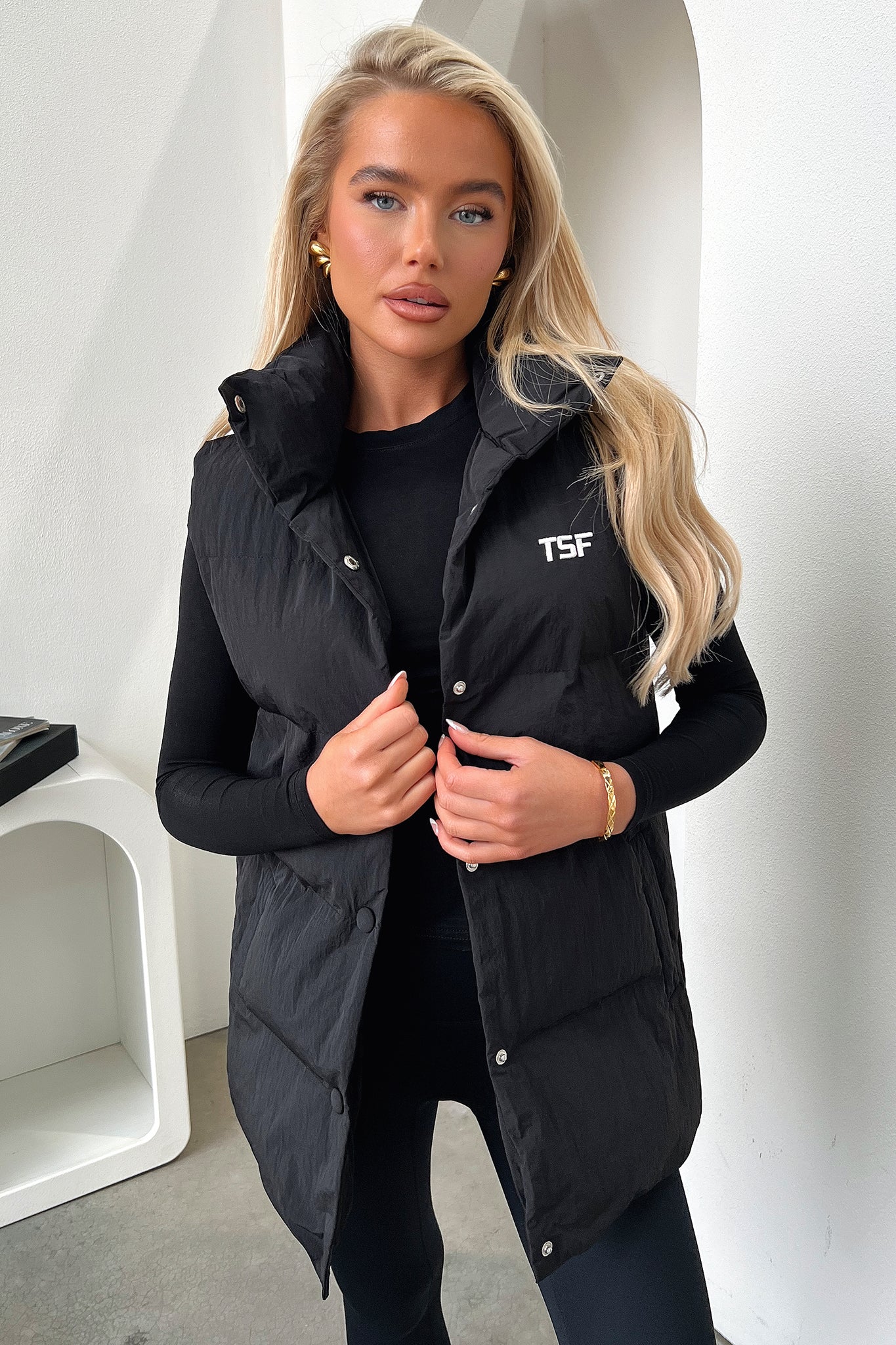 Sabre Puffer Vest - Black - XNAUWBI