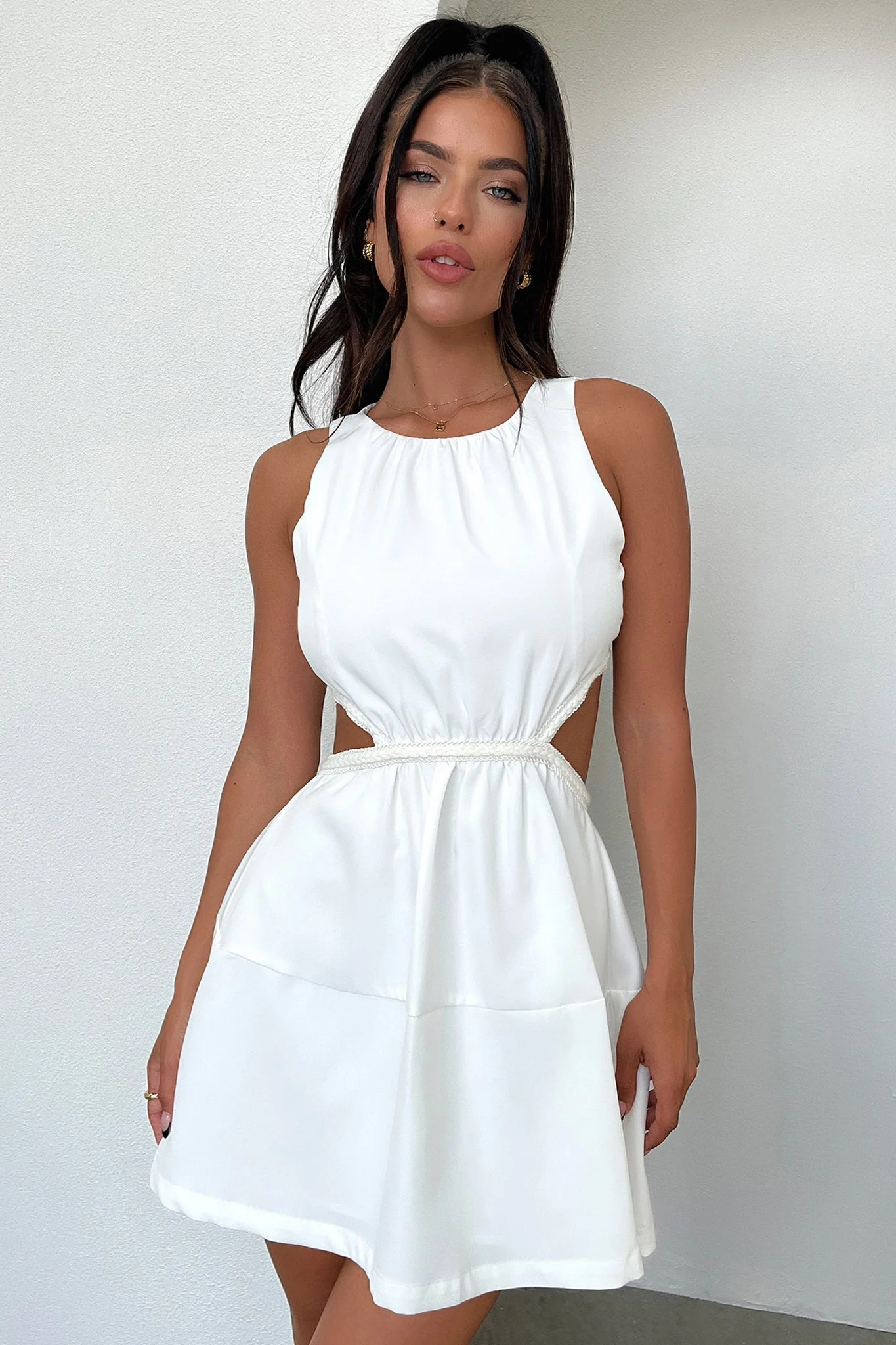 Elita Dress - White - XNAUWBI