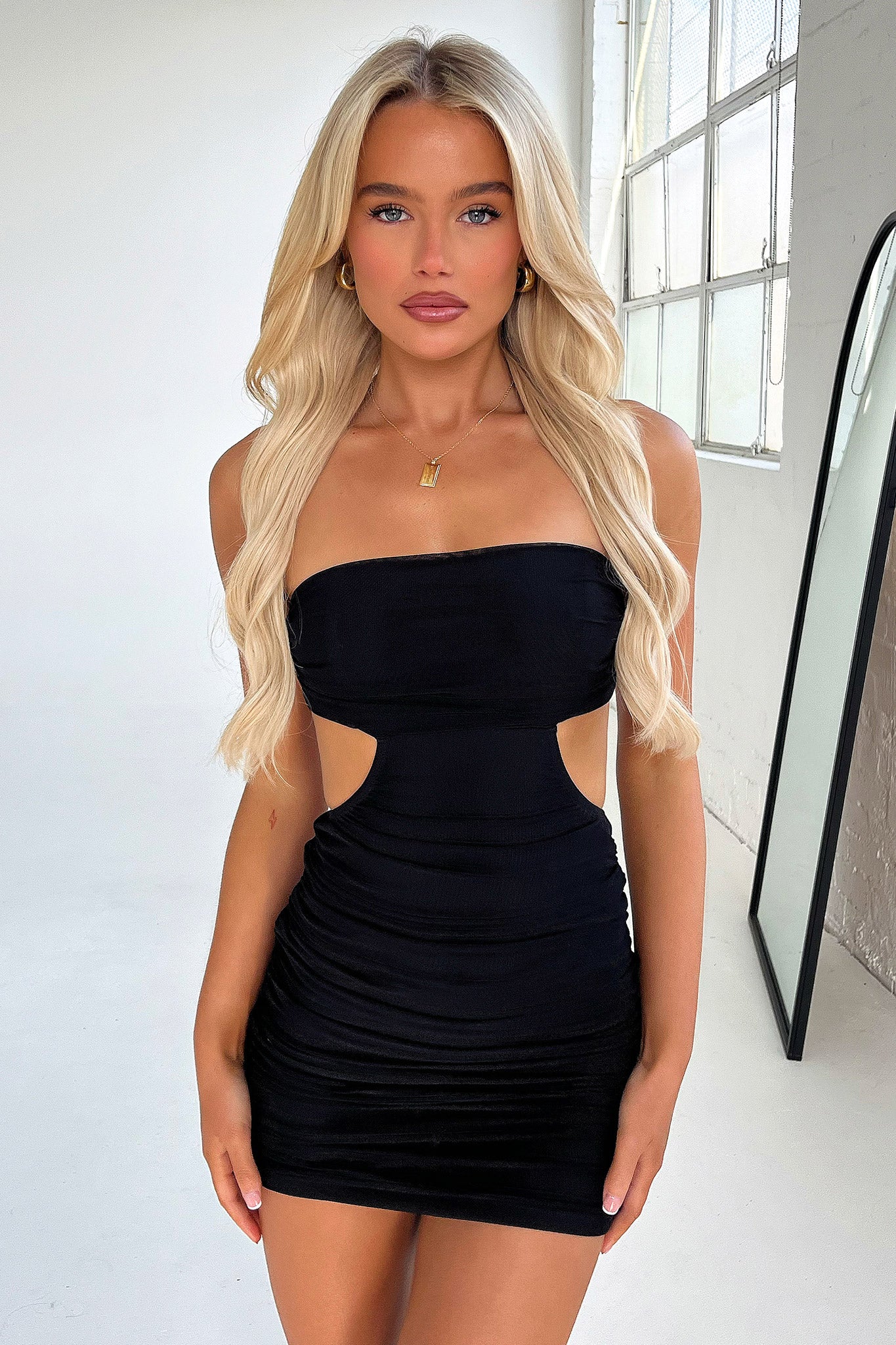 Pheobe Strapless Mini Dress - Black - XNAUWBI
