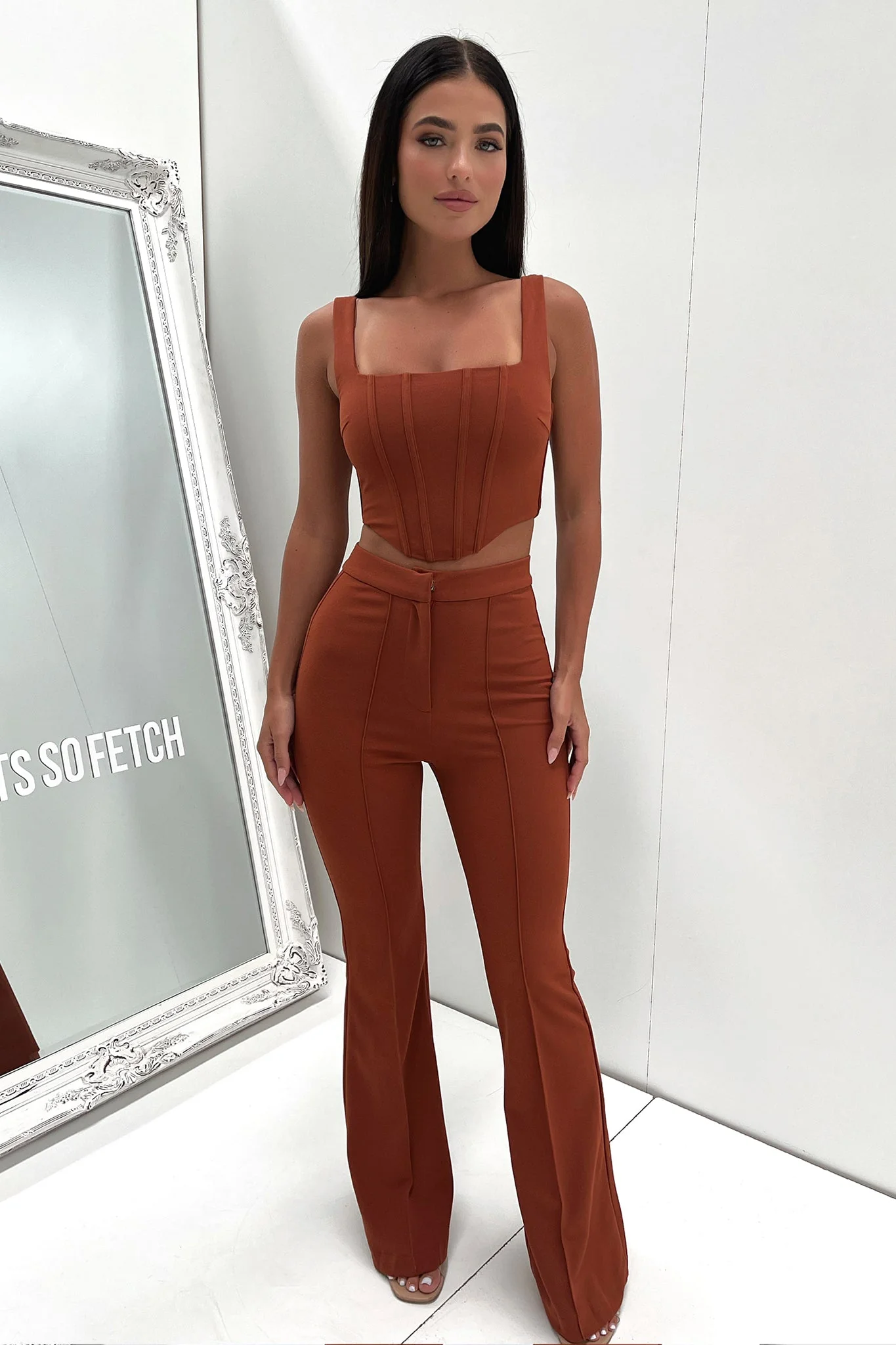 Token Flare Pants - Brown - XNAUWBI